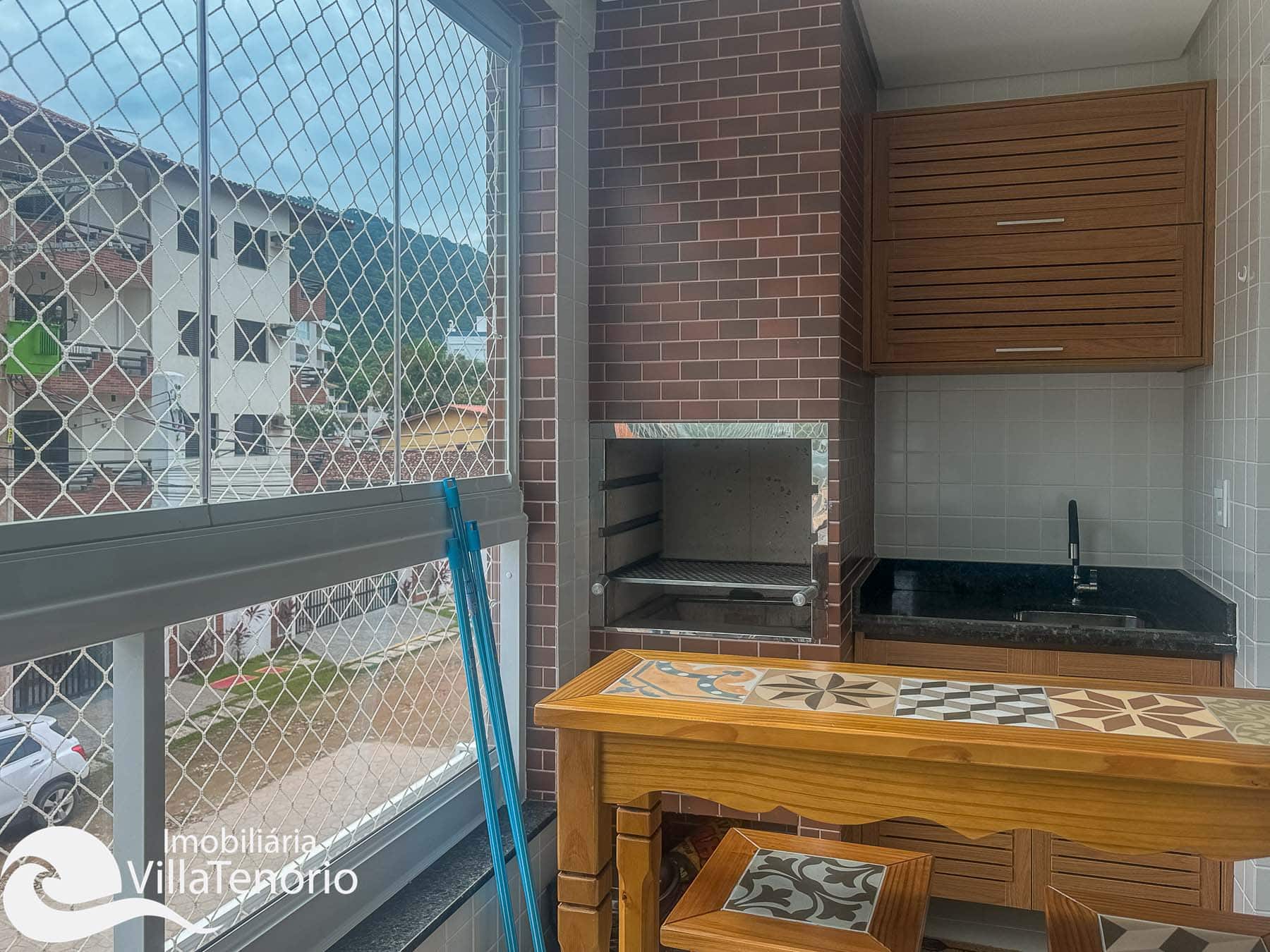 Apartamento a venda na Praia das Toninhas em Ubatuba com dois quartos-10