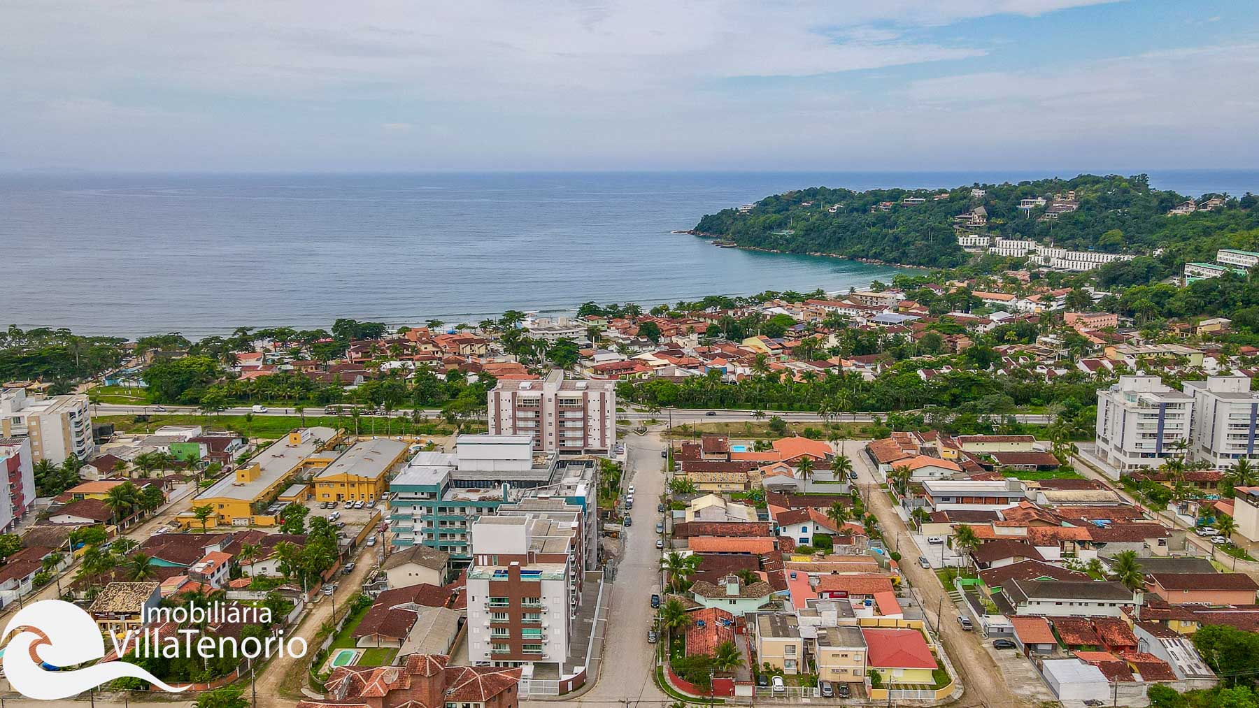 Apartamento a venda na Praia das Toninhas em Ubatuba com dois quartos 3