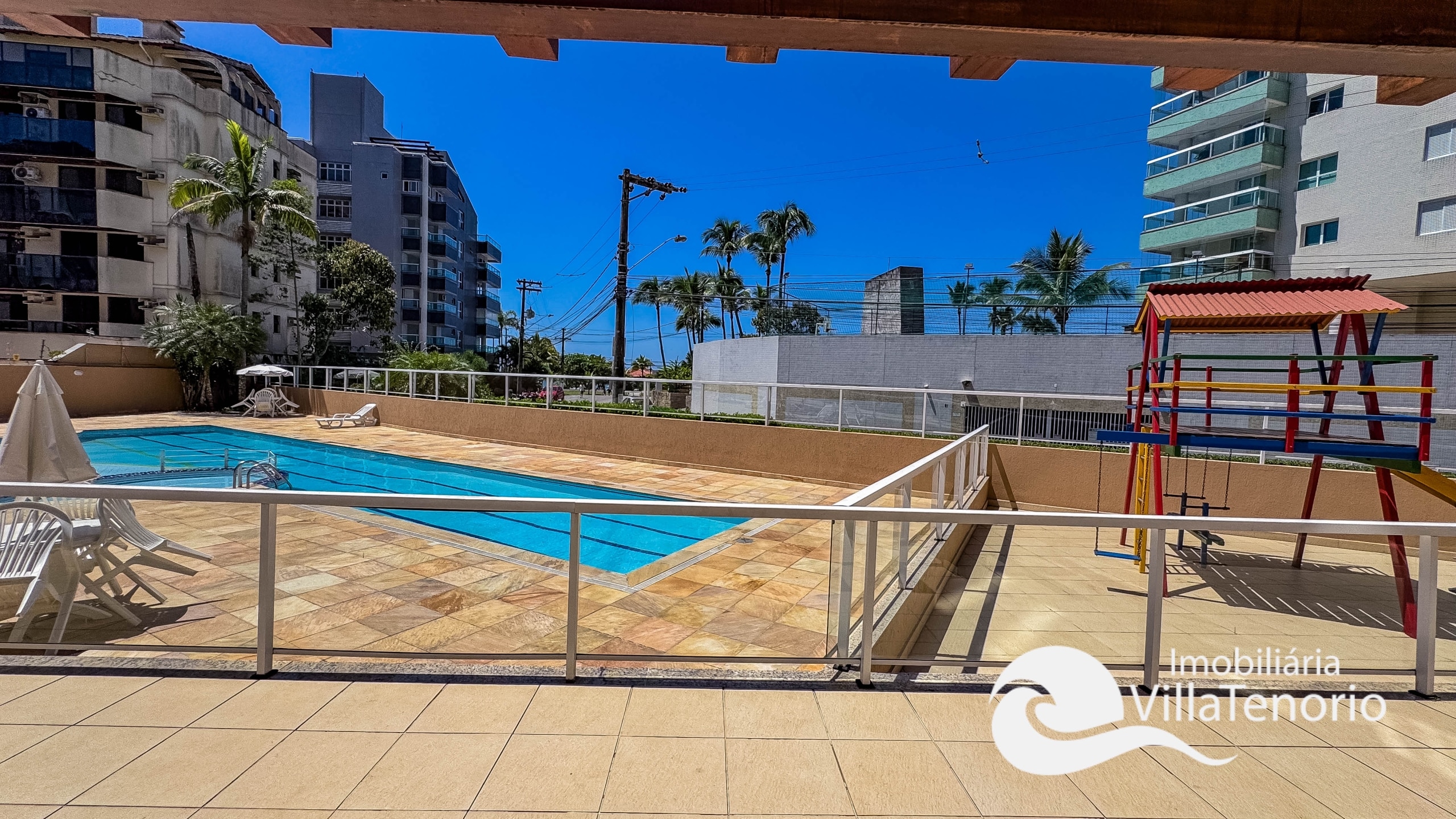 APARTAMENTO 73M2 PRAIA GRANDE UBATUBA PROXIMO A PRAIA 2 DORMITÓRIOS 2 VAGAS DE GARAGEM -1