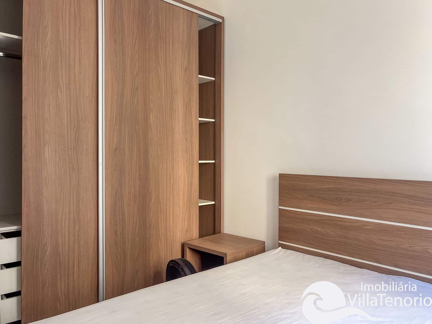 Suite_Apartamento a venda 2 quartos Praia das Toninhas em Ubatuba-14