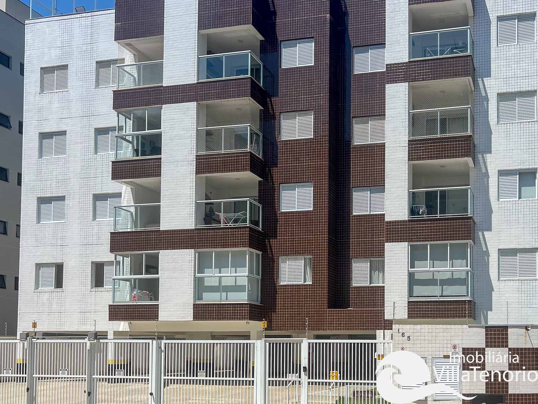 Fachada_Apartamento a venda 2 quartos Praia das Toninhas em Ubatuba-2