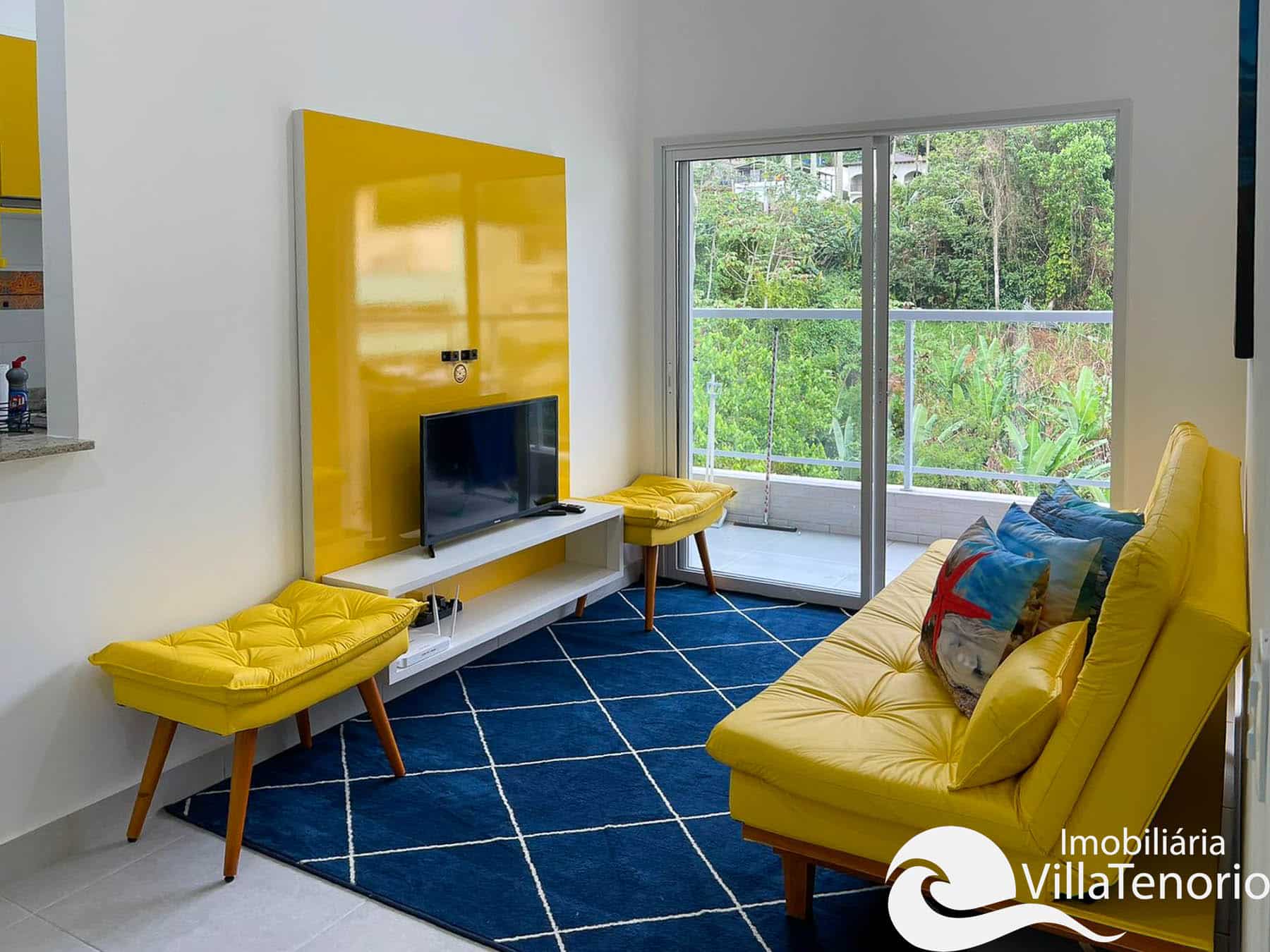 Living_Apartamento a venda 2 quartos Praia das Toninhas em Ubatuba-3 Living_Apartamento a venda 2 quartos Praia das Toninhas em Ubatuba-3