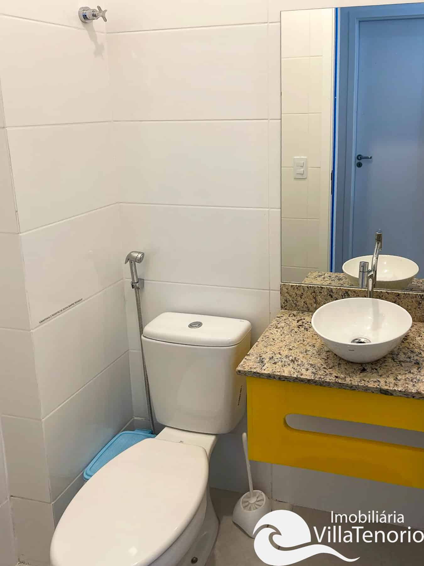 Banheiro_Apartamento a venda 2 quartos Praia das Toninhas em Ubatuba-9 Banheiro_Apartamento a venda 2 quartos Praia das Toninhas em Ubatuba-9