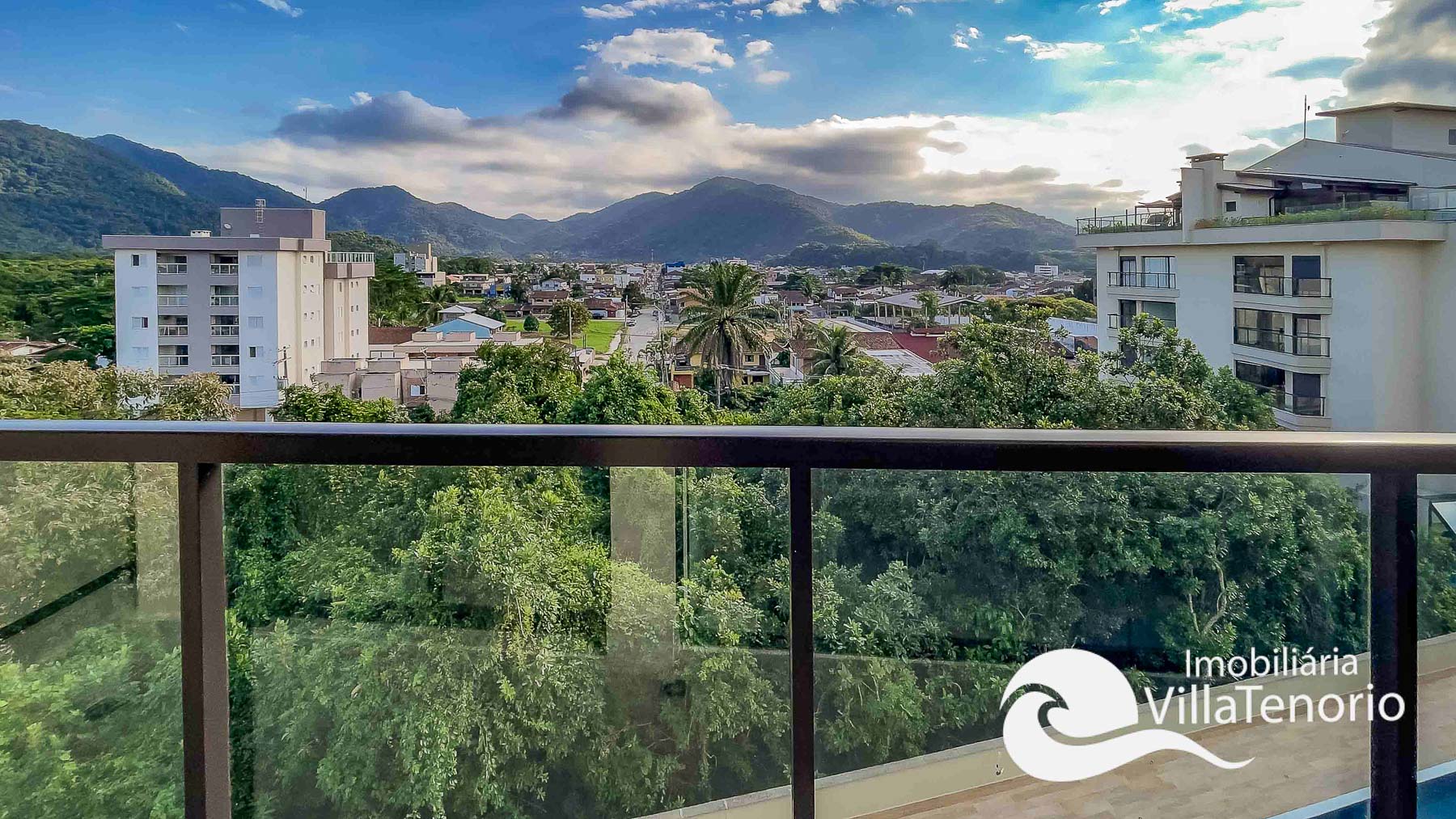 Fantástico apartamento a venda na praia do Itagua em Ubatuba-20