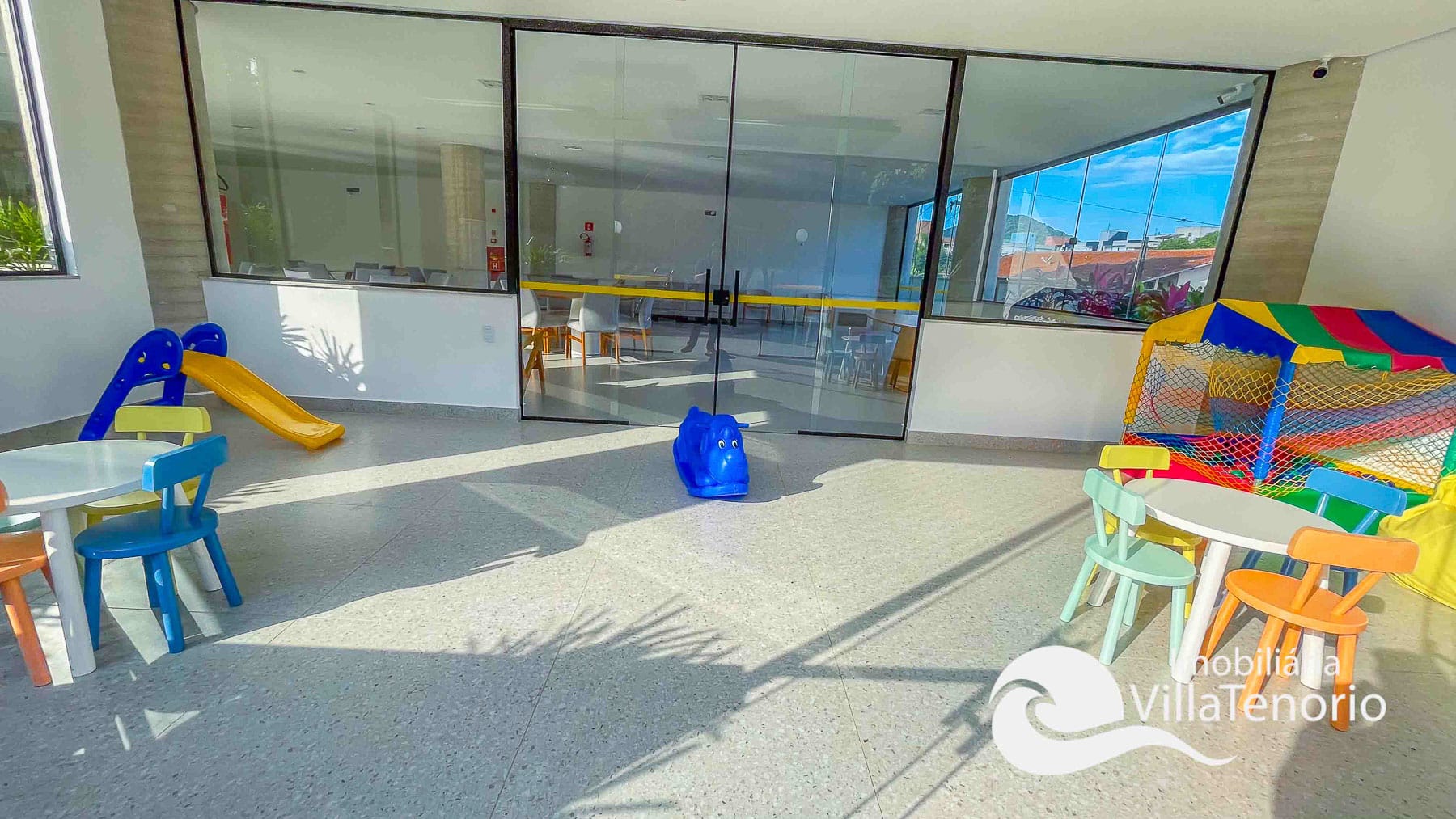 Fantástico apartamento a venda na praia do Itagua em Ubatuba-32