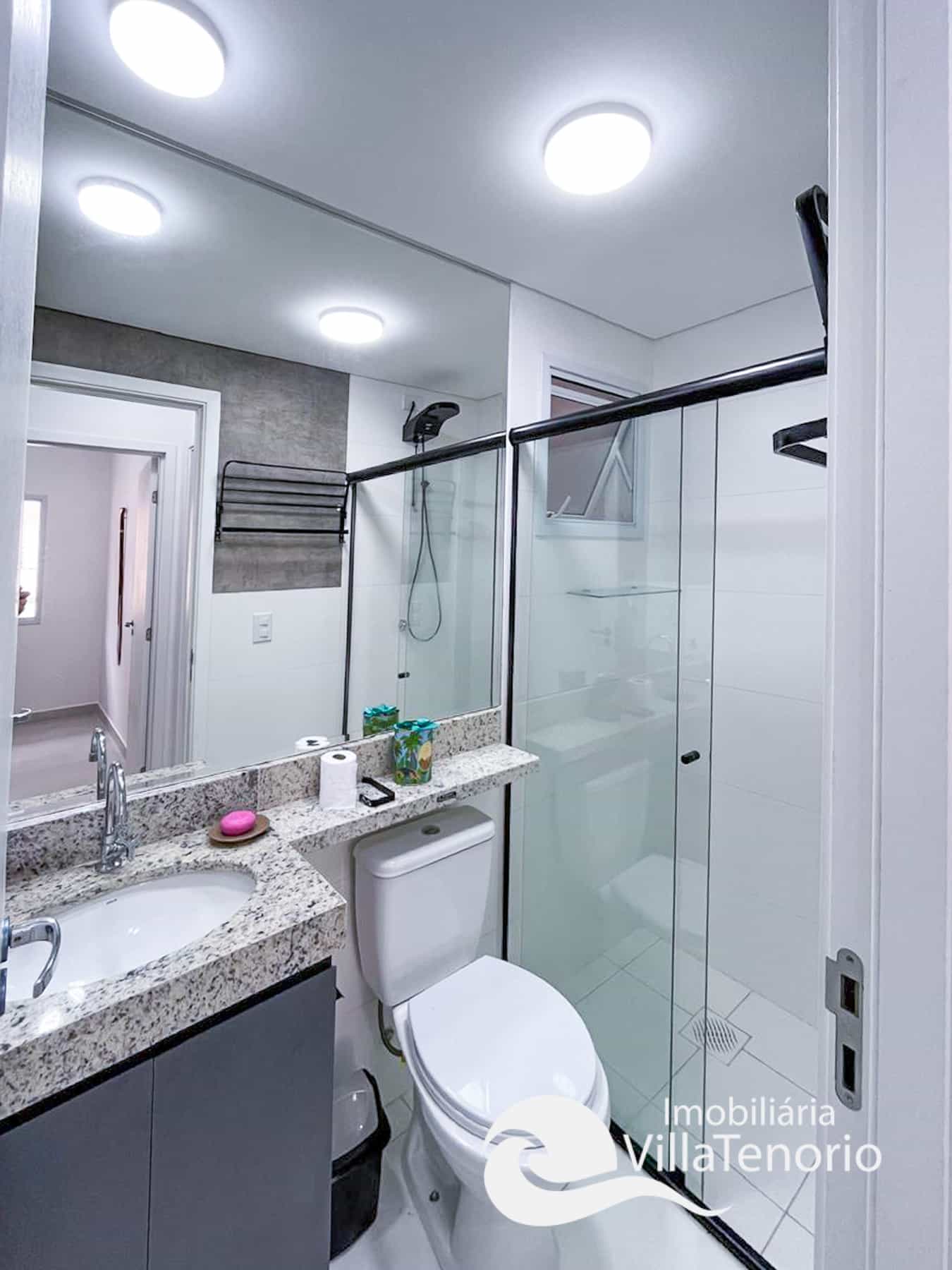 banheiro-apartamento-2-dormitorios-1-suite-58m2-praia-grande-ubatuba-villa-tenorio.-9 banheiro-apartamento-2-dormitorios-1-suite-58m2-praia-grande-ubatuba-villa-tenorio.-9