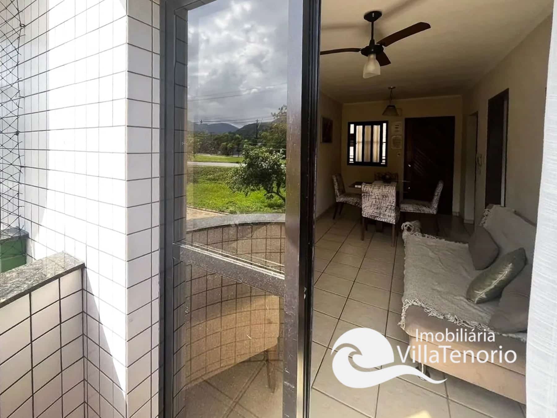 sacada-apartamento-2-dormitorios-com-piscina-e-churrasqueira-ubatuba-villa-tenorio.-18-3