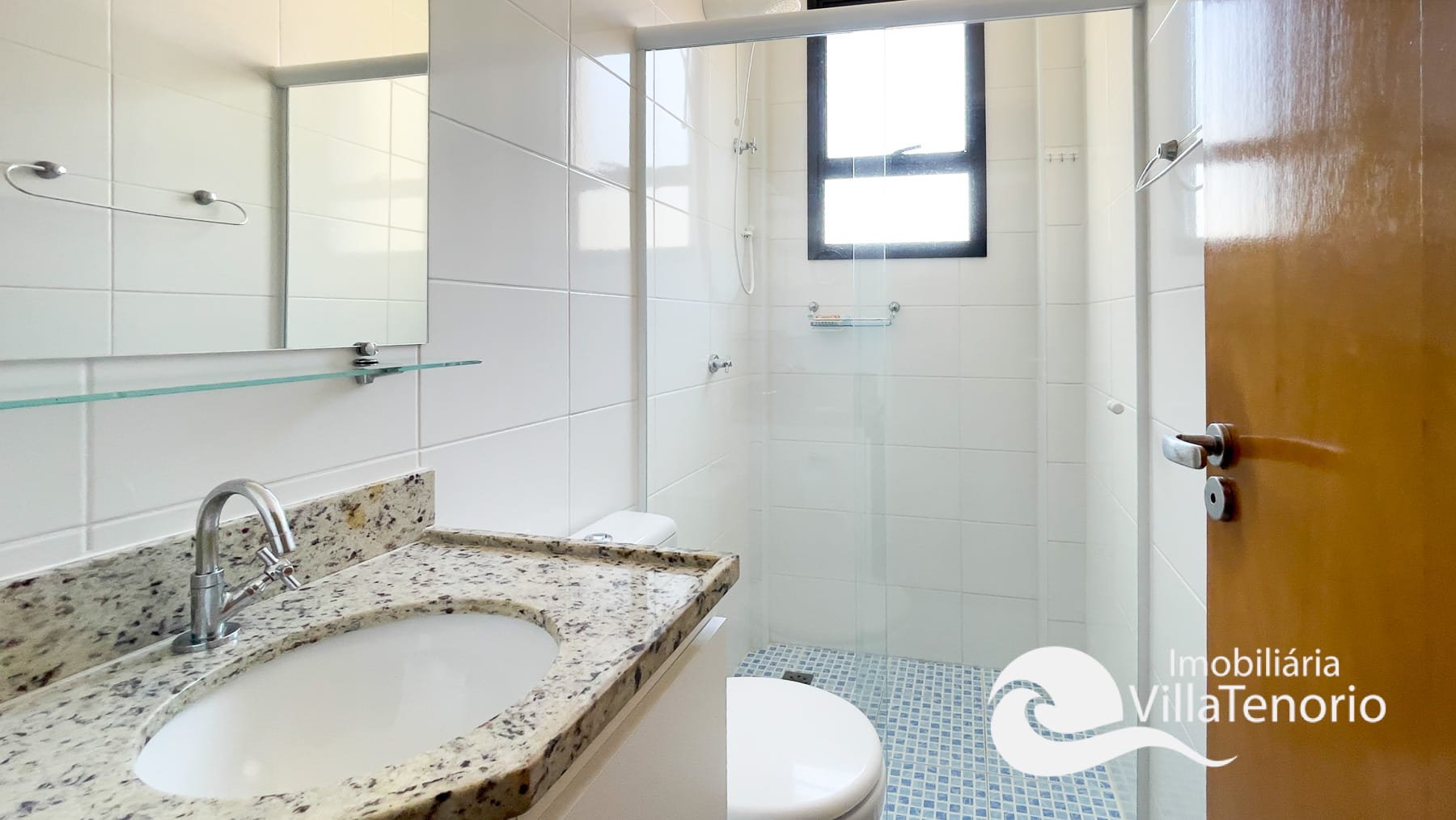 banheiro-apartamento-3-dormitorios-com-piscina-itagua-ubatuba-imobiliaria-villa-tenorio-praia-do-itaguá-11