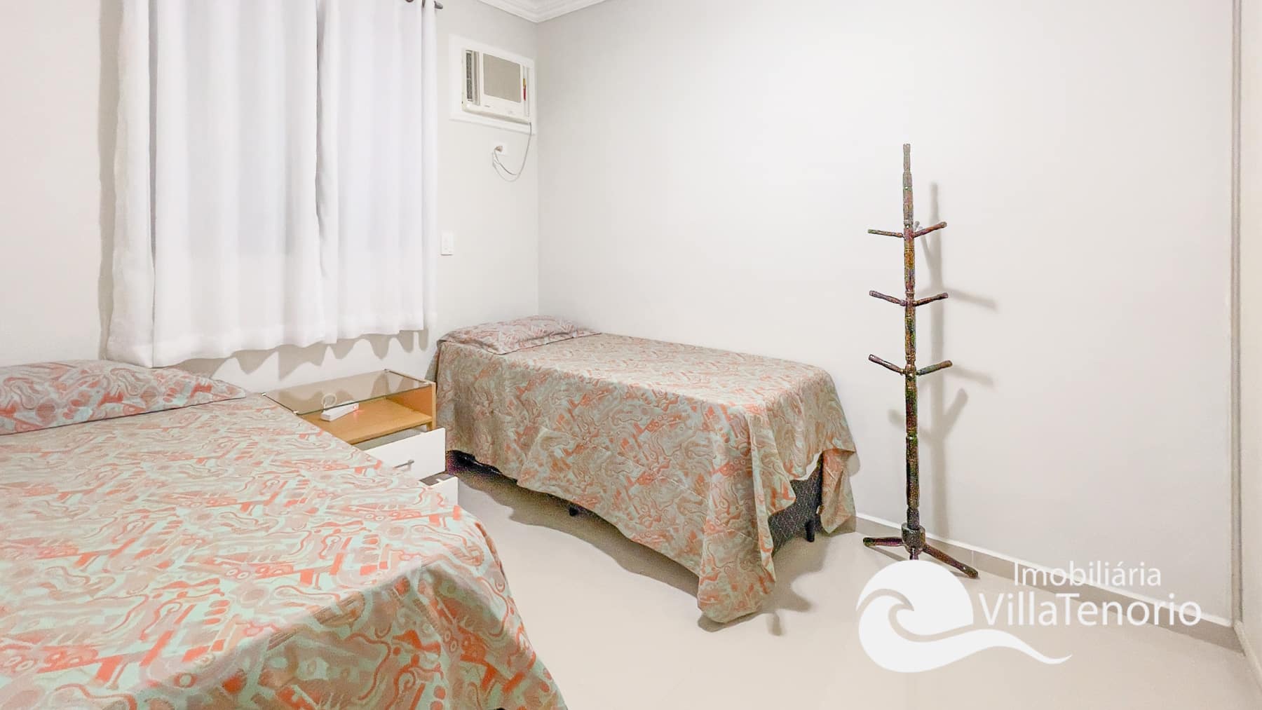 quarto-apartamento-3-dormitorios-com-piscina-itagua-ubatuba-imobiliaria-villa-tenorio-praia-do-itaguá-12