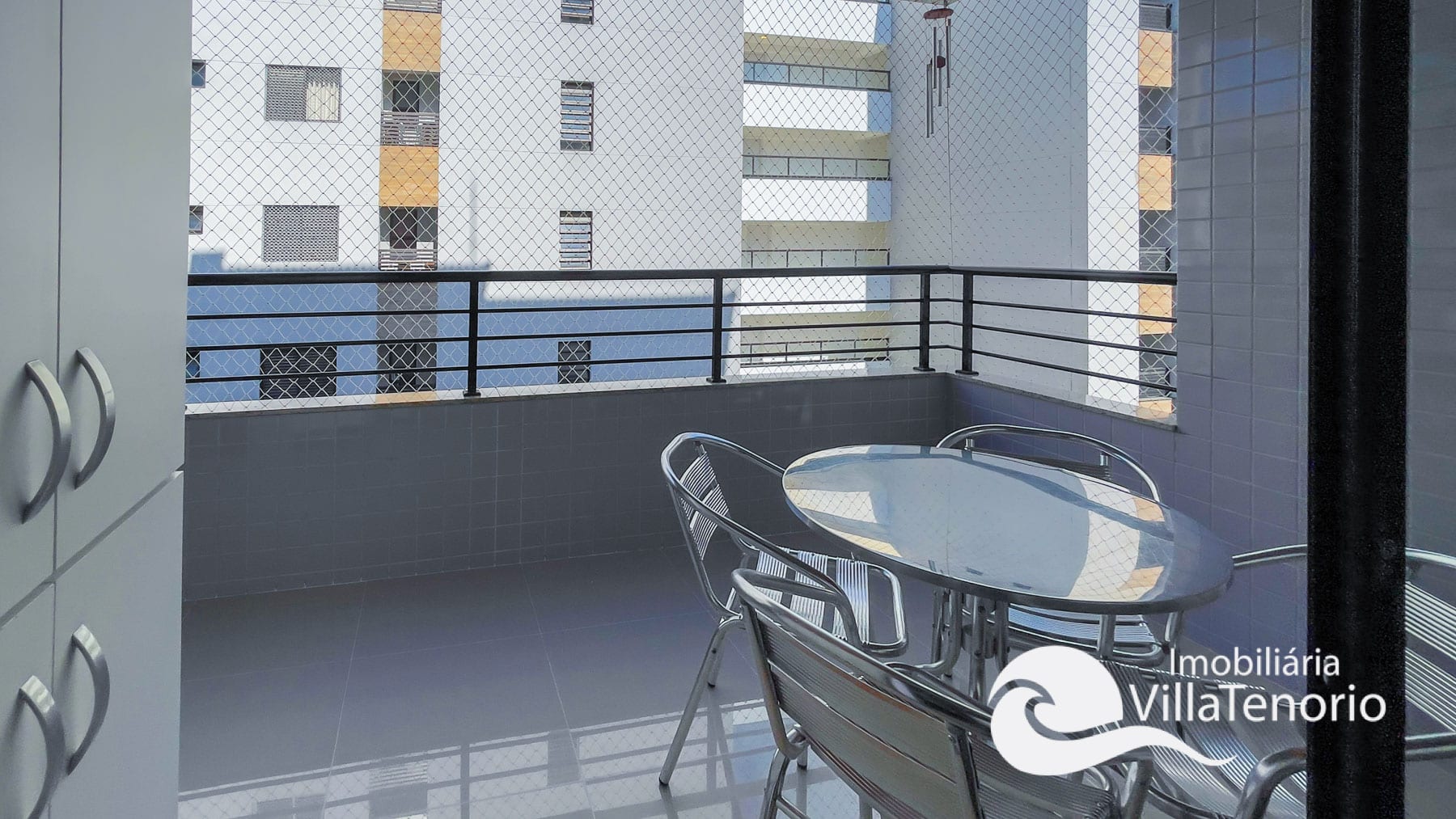 sacada-apartamento-3-dormitorios-com-piscina-itagua-ubatuba-imobiliaria-villa-tenorio-praia-do-itaguá-16