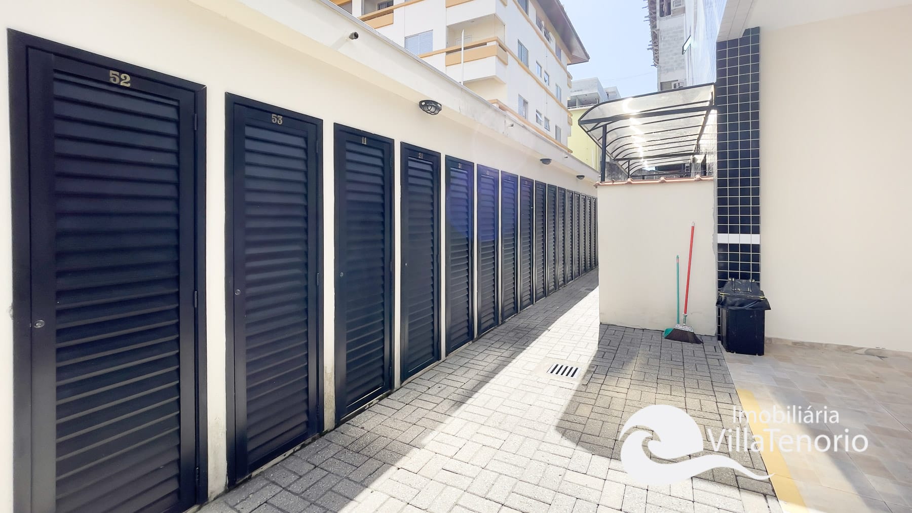 armario-nautico-apartamento-3-dormitorios-com-piscina-itagua-ubatuba-imobiliaria-villa-tenorio-praia-do-itaguá-28