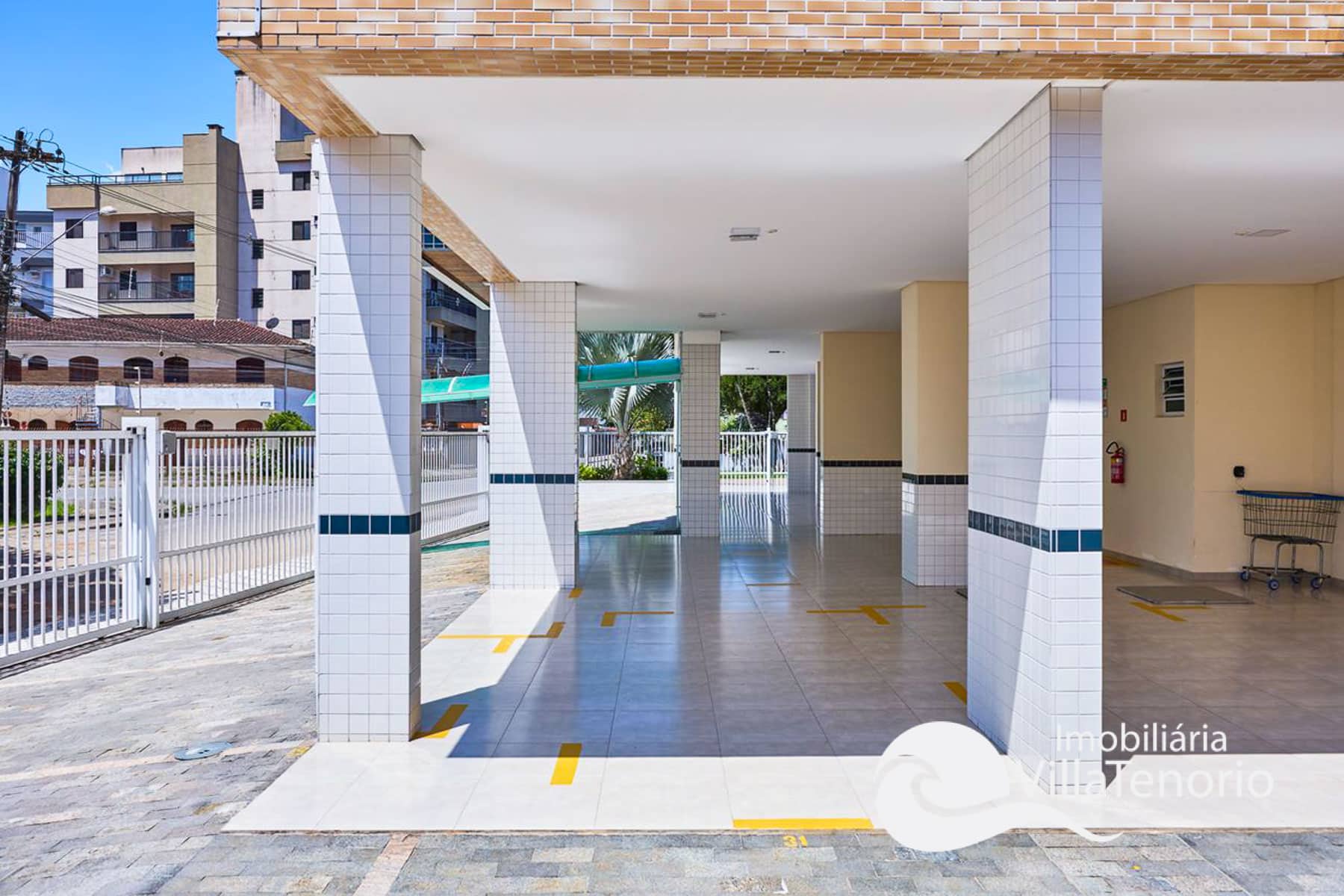 garagem-apartamento-97m2-2-quartos-com-suite-varanda-gourmet-itagua-ubatuba-villa-tenorio.-7