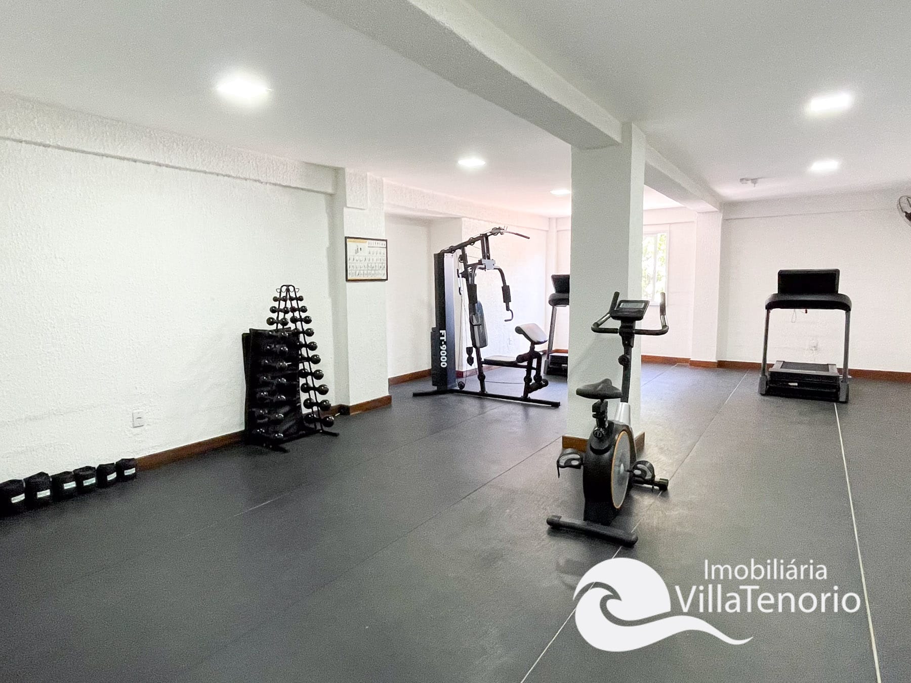 academia-apartamento-mobiliado-centro-de-ubatuba-2-dormitorios-com-varanda-gourmet-villa-tenorio-35