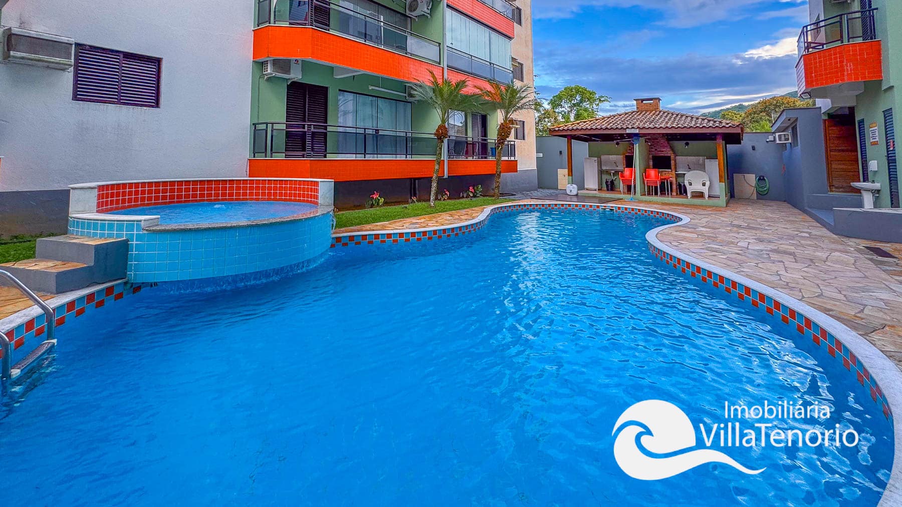 piscina-cobertura-duplex-itagua-ubatuba-2-suites-proximo-praia-grande-imobiliaria-villa-tenorio.-32