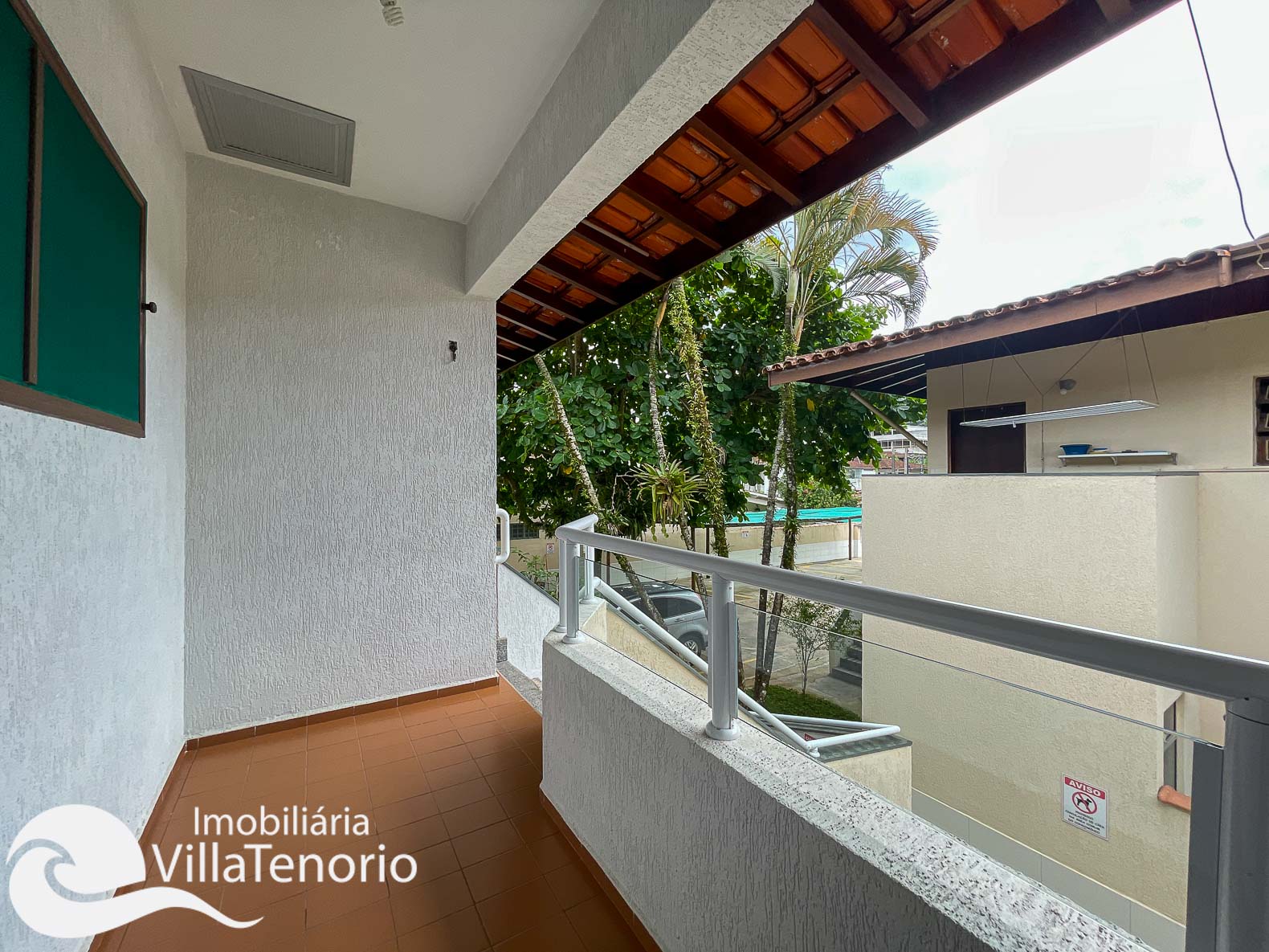 Apartamento-a-venda-a-100m-da-orla-do-Itagua-Ubatuba-Imobiliaria-Villa-Tenorio-11