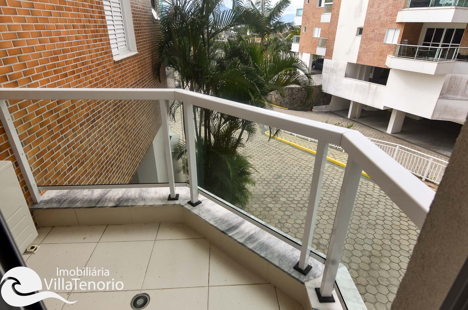 Apartamento-a-venda-praia-Itagua-Ubatuba-Imobiliaria-Villa-Tenorio-36-1