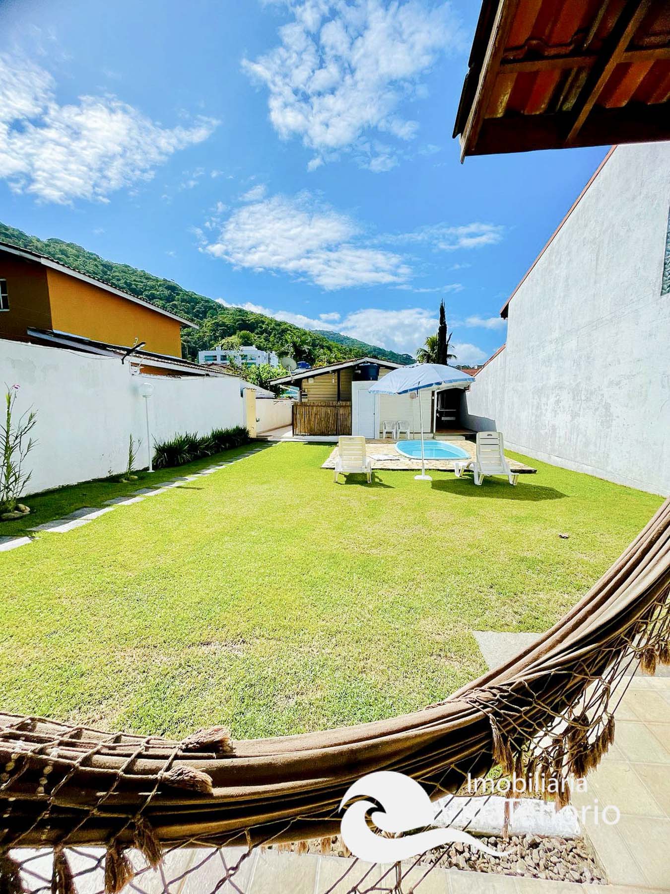 casa-2-dormitorios-com-varanda-e-ar-condicionado-toninhas-ubatuba-villa-tenorio.-4