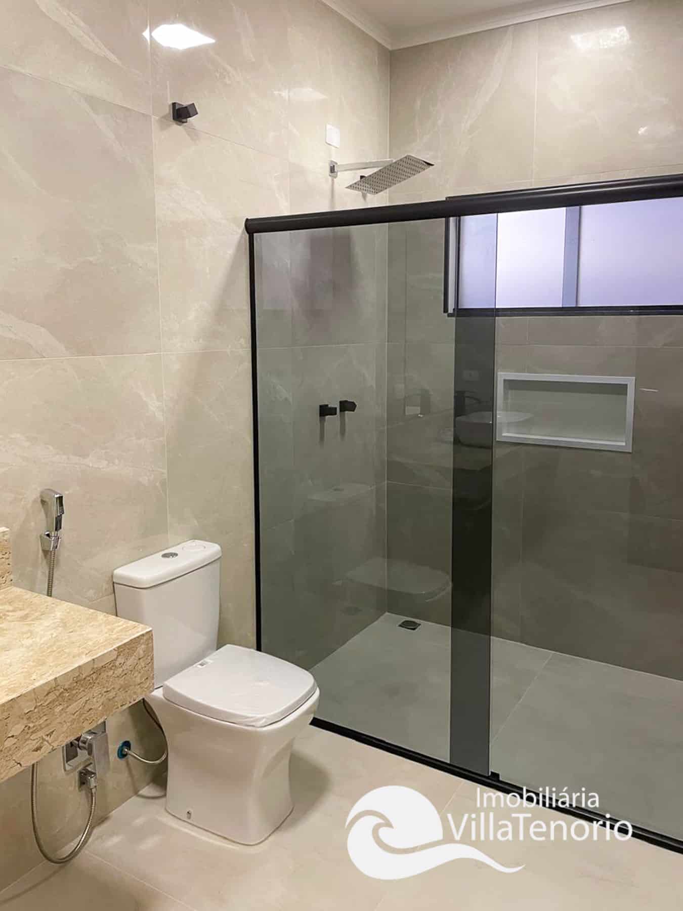 banheiro-casa-300m2-3-dormitorios-e-5-banheiros-com-3-vagas-ubatuba-villa-tenorio.-31