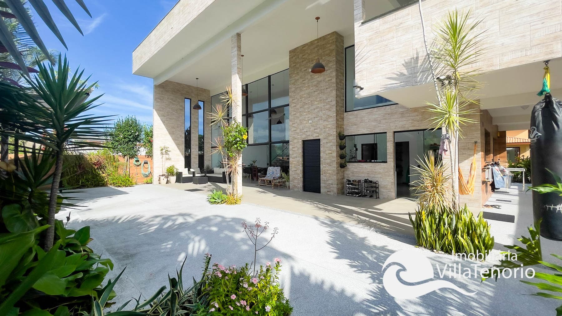casa-360m2-4-dormitorios-1-suite-jardim-carolina-ubatuba-villa-tenorio.-1