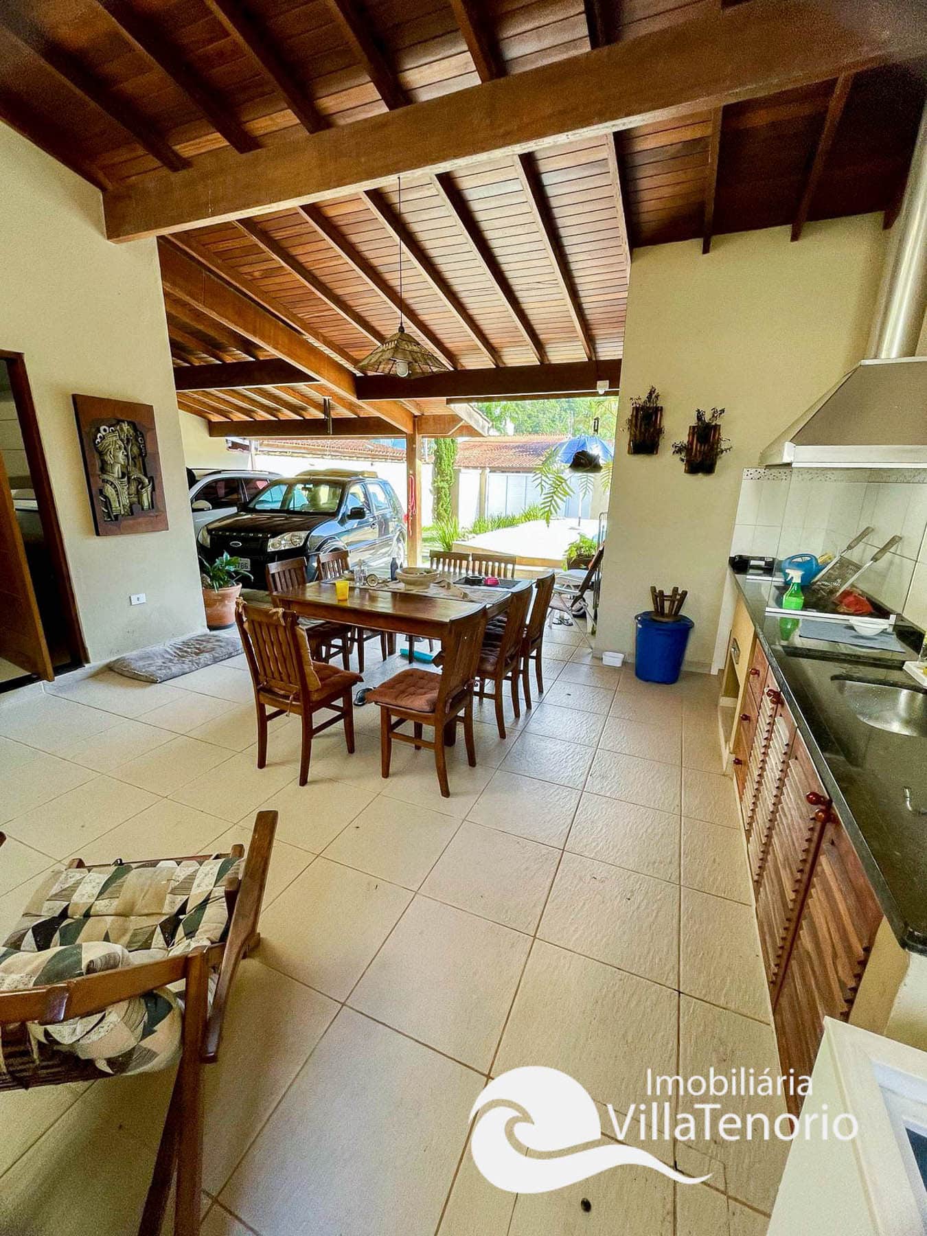 casa-4-suites-com-piscina-e-churrasqueira-toninhas-ubatuba-villa-tenorio-30