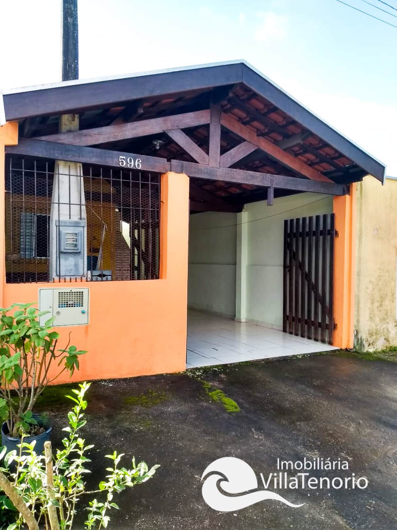 casa-86m2-2-dormitorios-com-garagem-coberta-ubatuba-villa-tenorio.-1-2