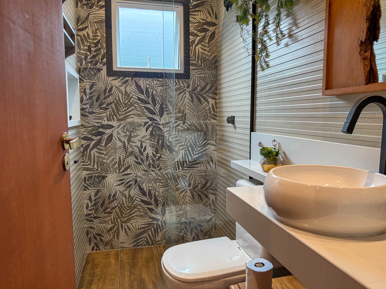 Apartamento a venda_Luxo_mobiliado_Ubatuba_Enseada_-26