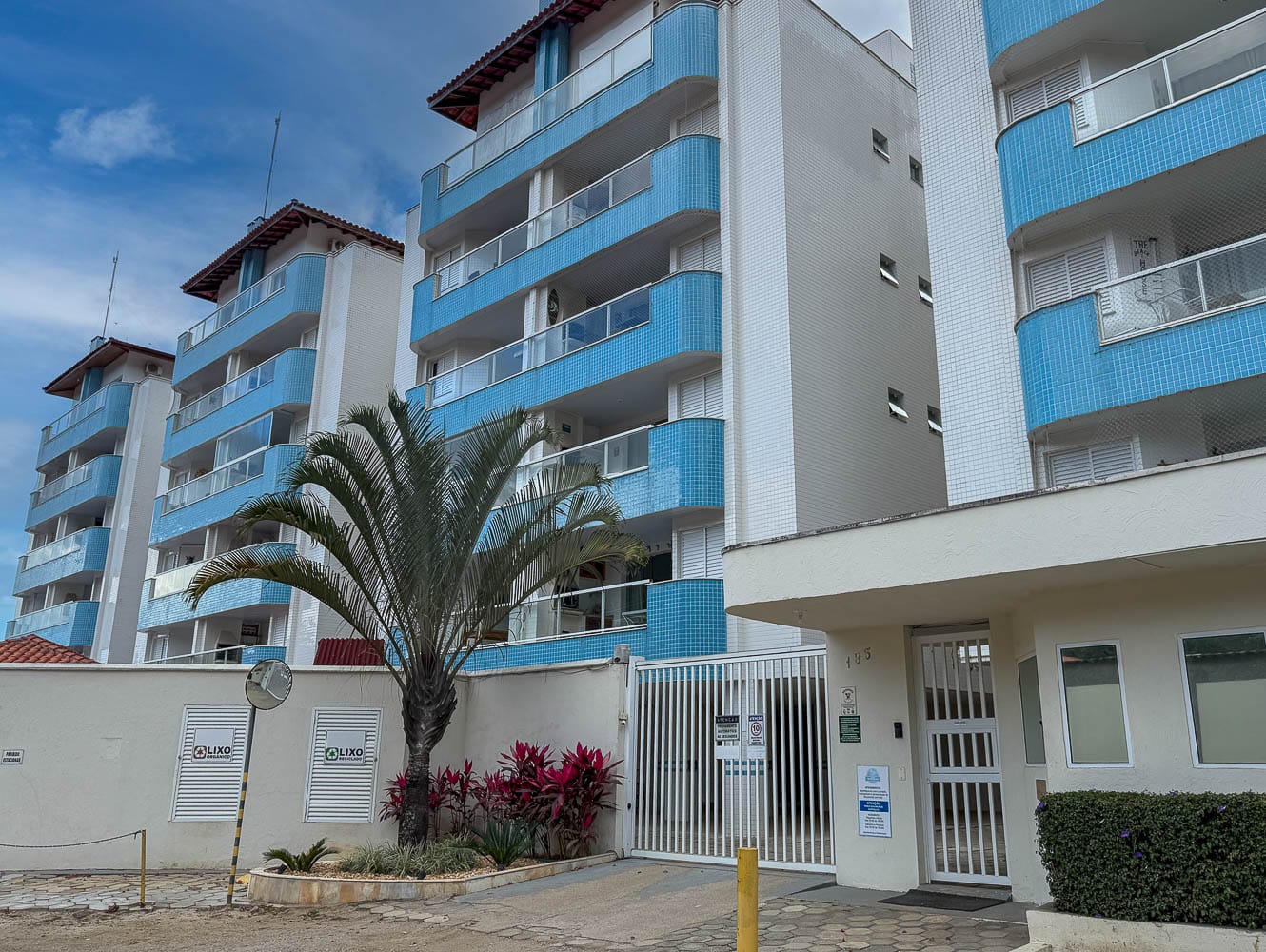 Apartamento a venda_Luxo_mobiliado_Ubatuba_Enseada_-41