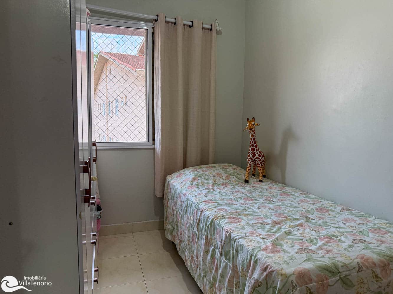 Quarto_Apartamento a venda_Praia do Itagua_Ubatuba_2 quartos_ Apresentado pela Imobiliaria Villa Tenorio-19