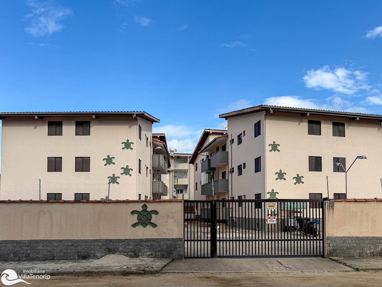 Fachada_Apartamento a venda_Praia do Itagua_Ubtuba_2 quartos_ Apresentado pela Imobiliaria Villa Tenorio-2