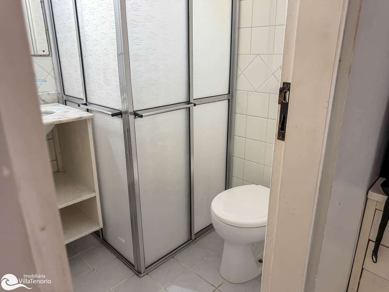 Bathroom_Apartamento a venda_Praia do Itagua_Ubatuba_2 quartos_ Apresentado pela Imobiliaria Villa Tenorio-39