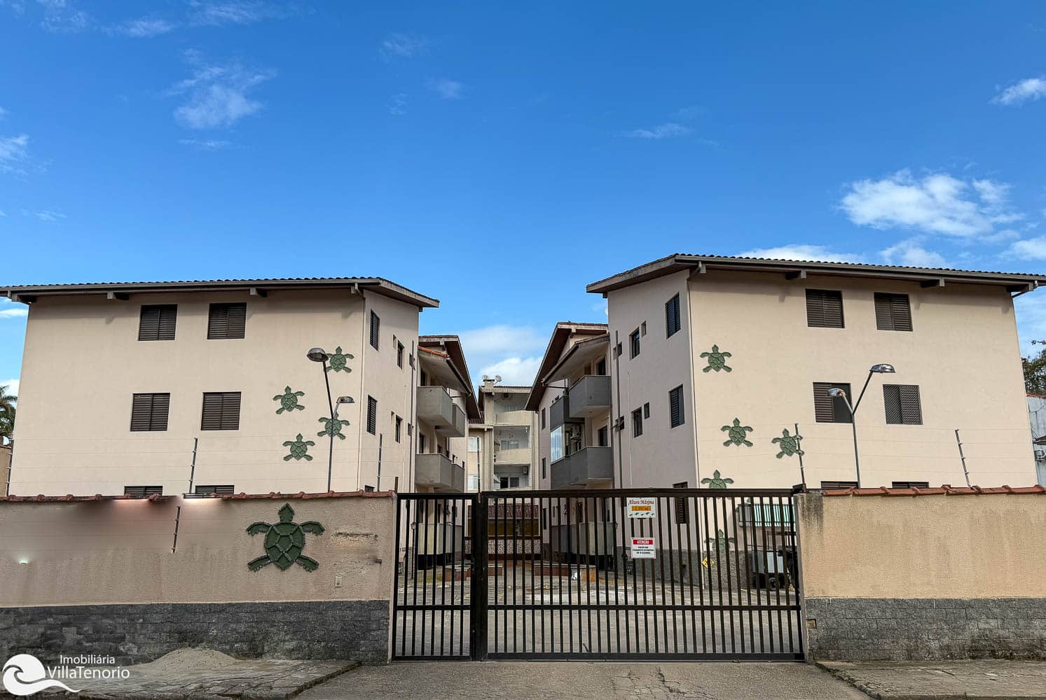 Fachada_Apartamento a venda_Praia do Itagua_Ubtuba_2 quartos_ Apresentado pela Imobiliaria Villa Tenorio