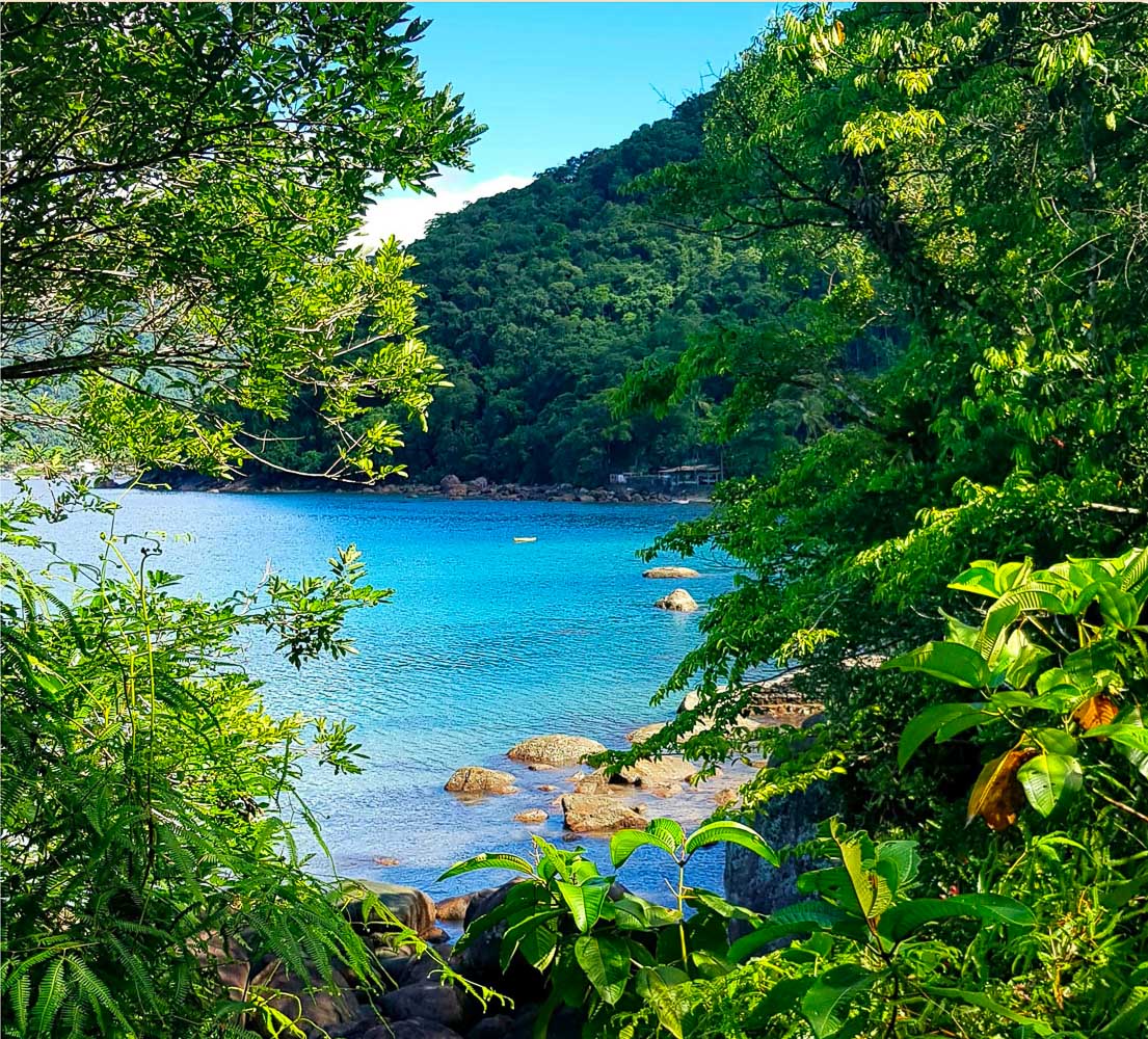 Apartamento na Planta Amalfi Studios no Perequê Açu em Ubatuba-2