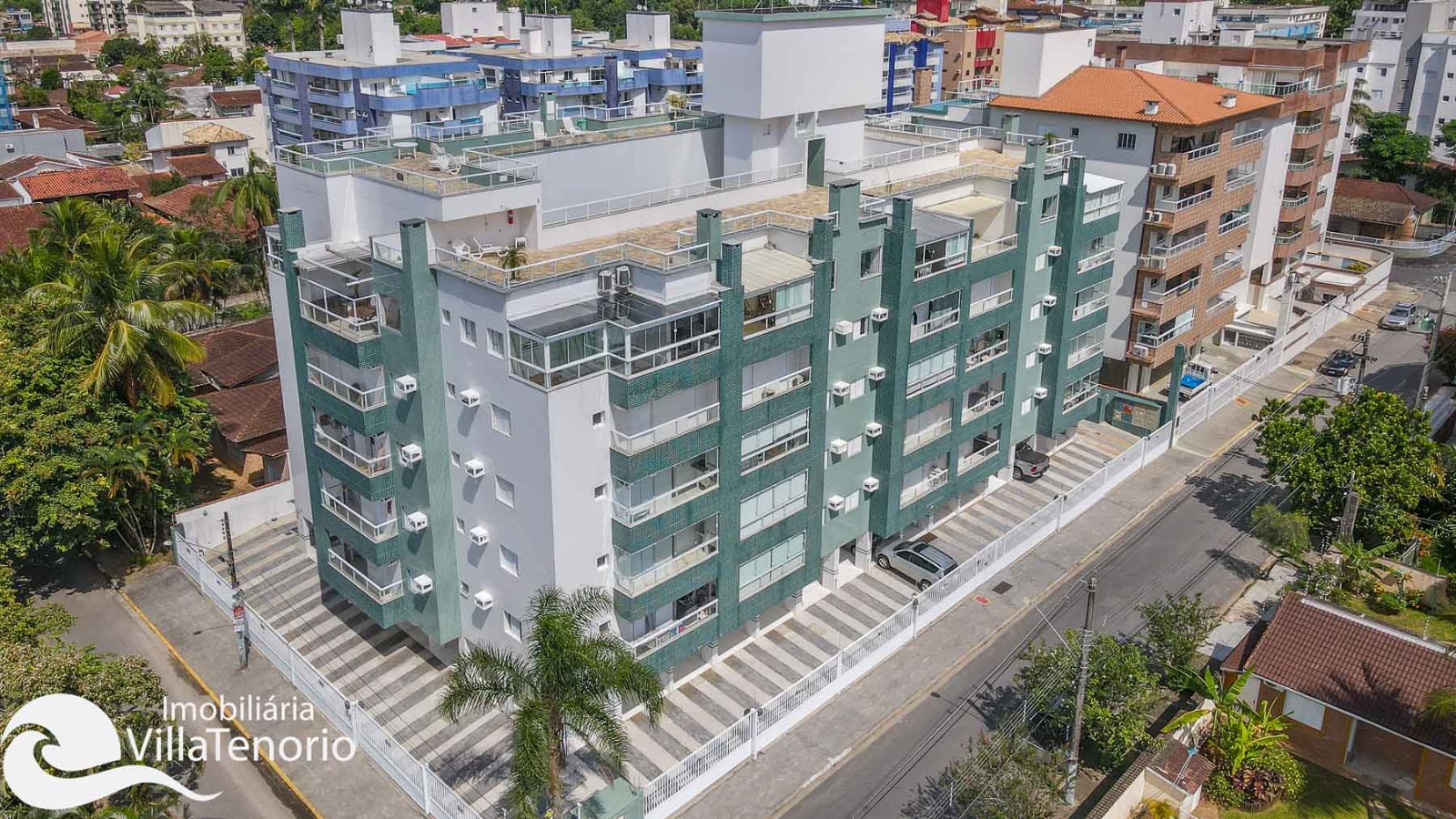 Fachada – Cobertura a venda na Praia do Itaguá em Ubatuba – apresentada pela Imobiliaria Villa Tenorio6 Fachada - Cobertura a venda na Praia do Itaguá em Ubatuba - apresentada pela Imobiliaria Villa Tenorio6
