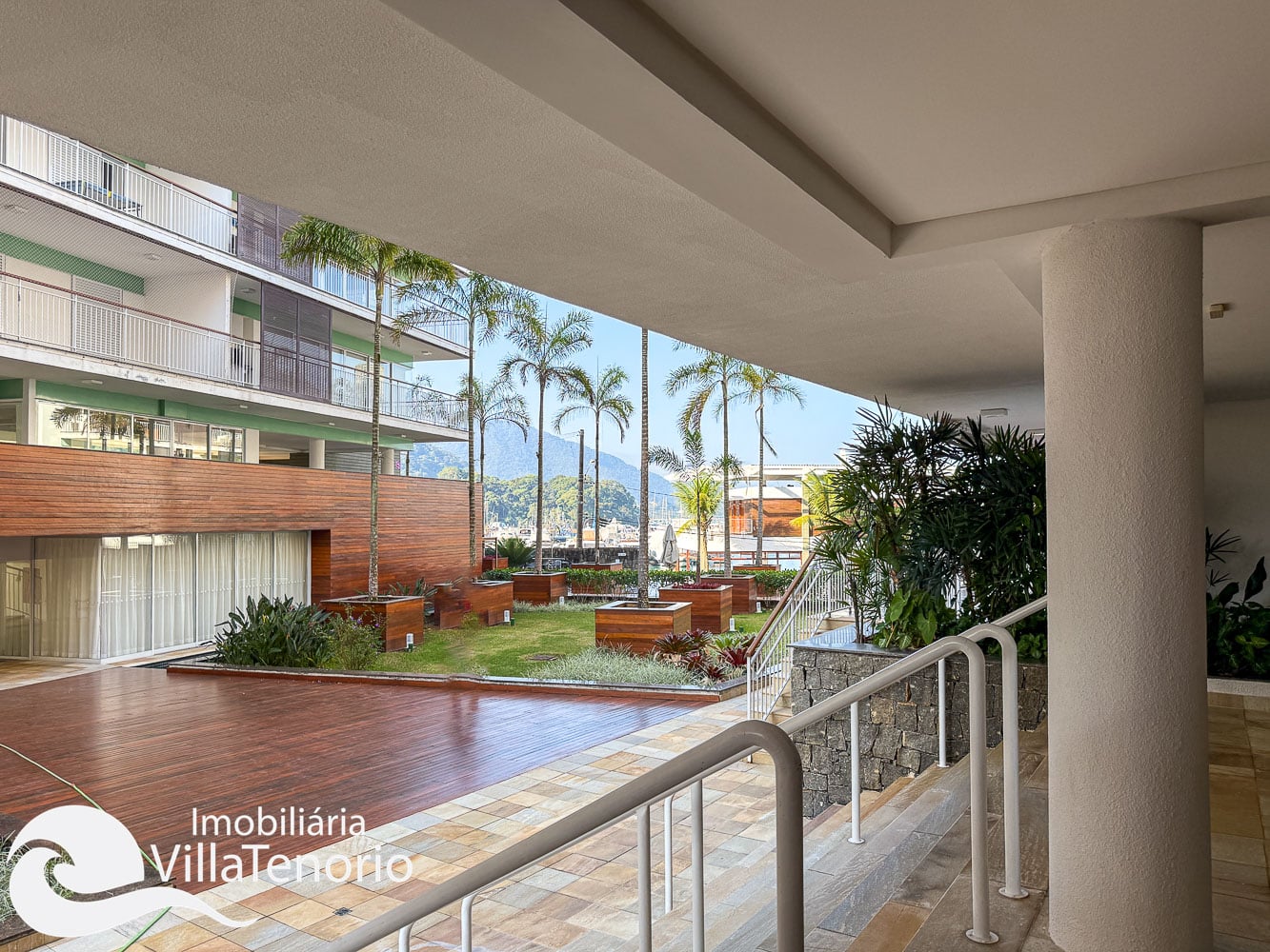 Luxuoso Apartamento com vista do Mar no Saco da Ribeira em Ubatuba apresentado pela Imobiliária Villa Tenório-16