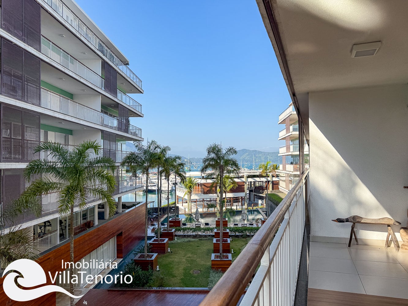 Luxuoso Apartamento com vista do Mar no Saco da Ribeira em Ubatuba apresentado pela Imobiliária Villa Tenório-18