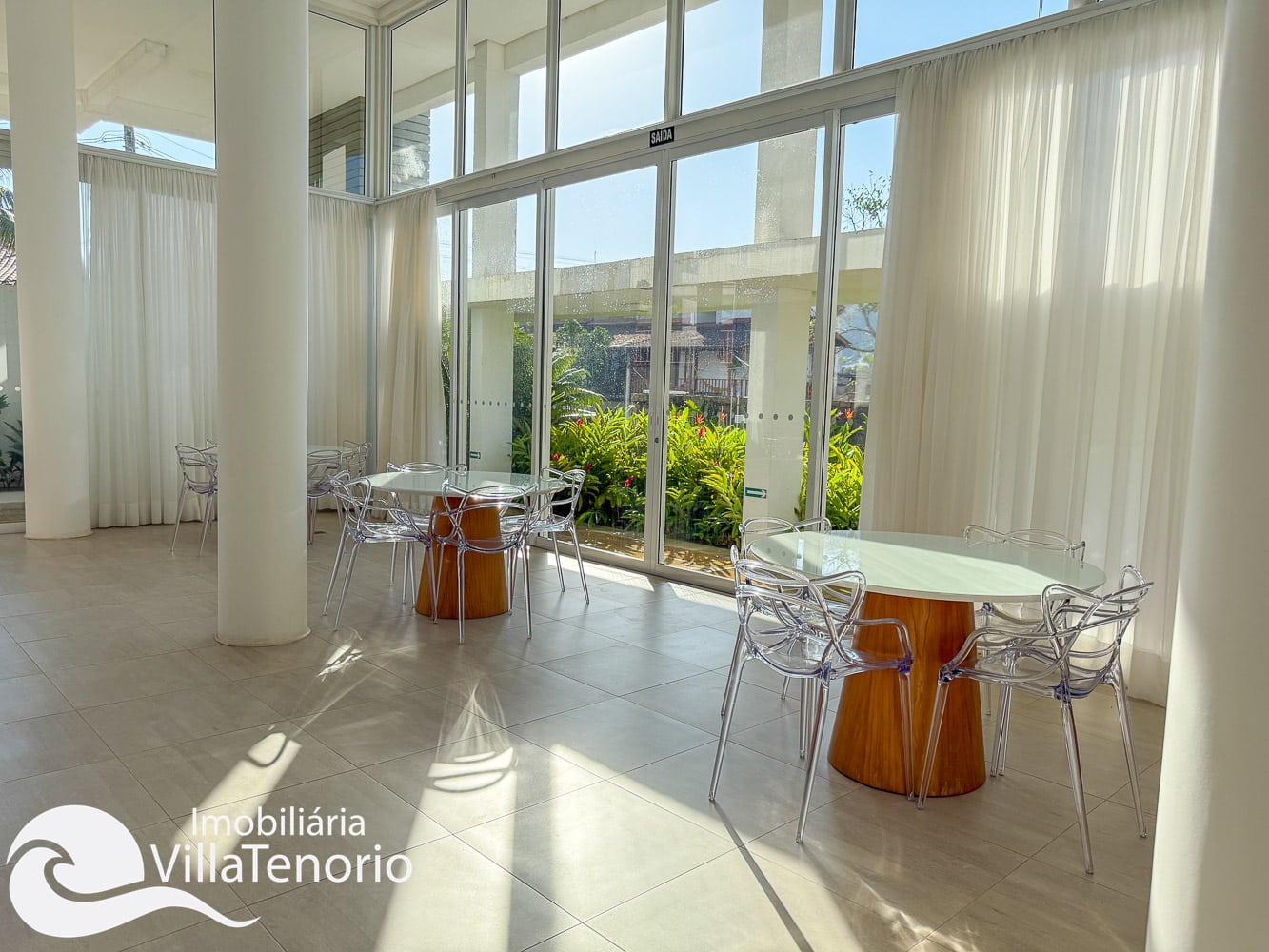 Luxuoso Apartamento com vista do Mar no Saco da Ribeira em Ubatuba apresentado pela Imobiliária Villa Tenório-53