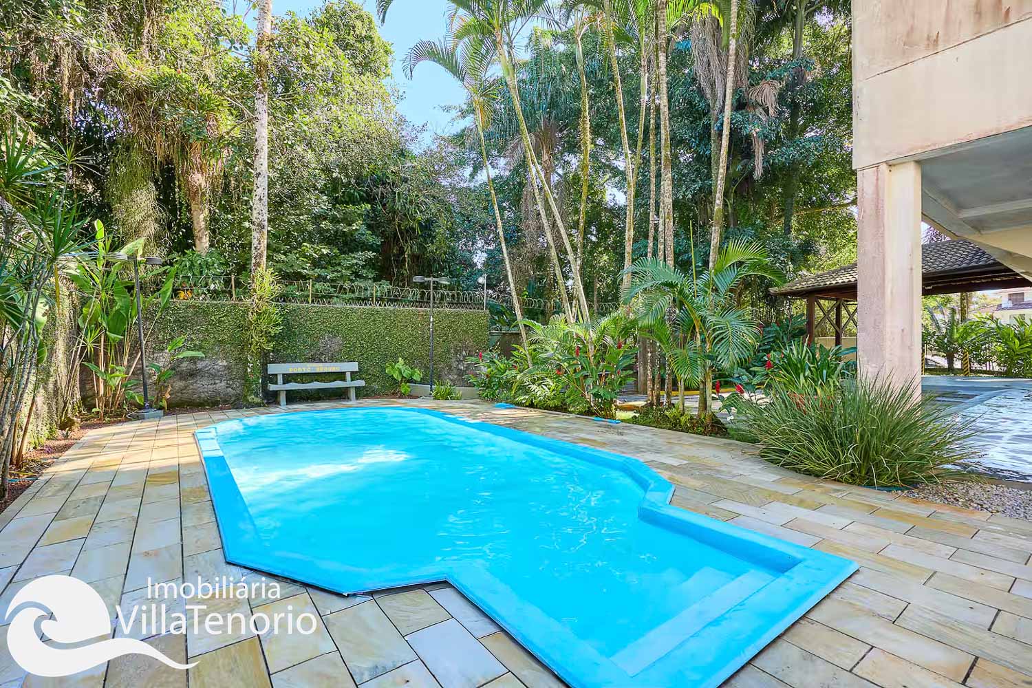 Piscina - apartamento a venda 82 m2 no Itagua - frente rua -_-12