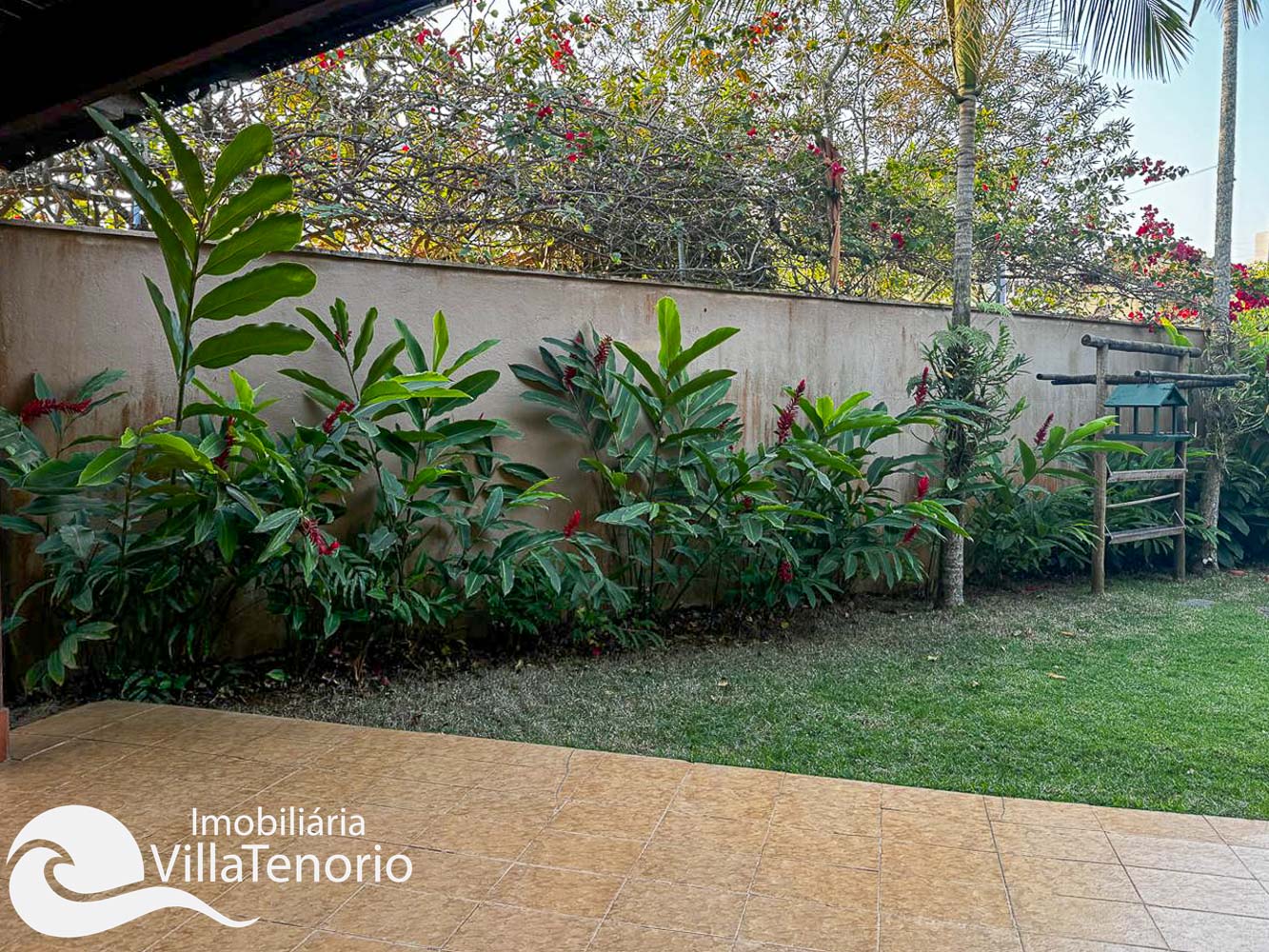 casa a venda na praia do Tenorio em Ubatuba - terreno de 450 m2 - apresentado pela Imobiliaria Villa Tenorio-10