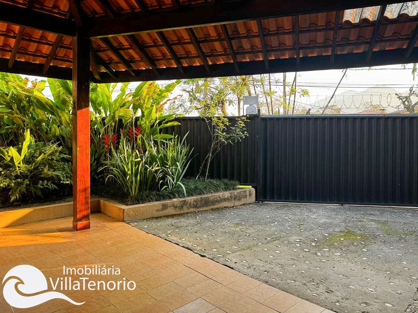 Varanda - casa a venda na praia do Tenorio em Ubatuba - terreno de 450 m2 - apresentado pela Imobiliaria Villa Tenorio-24