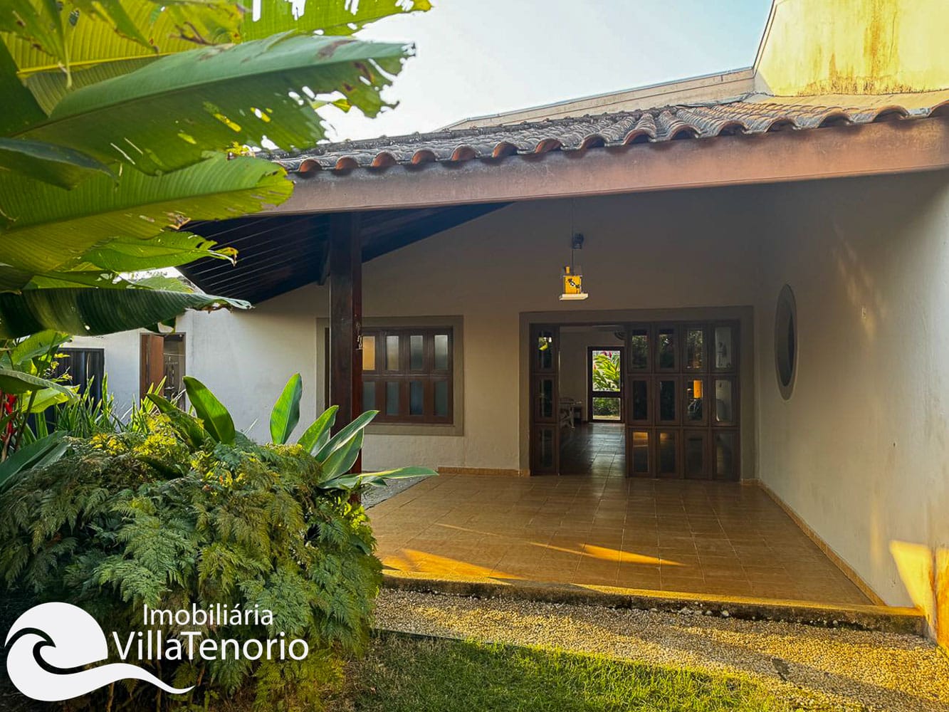 casa a venda na praia do Tenorio em Ubatuba - terreno de 450 m2 - apresentado pela Imobiliaria Villa Tenorio-5