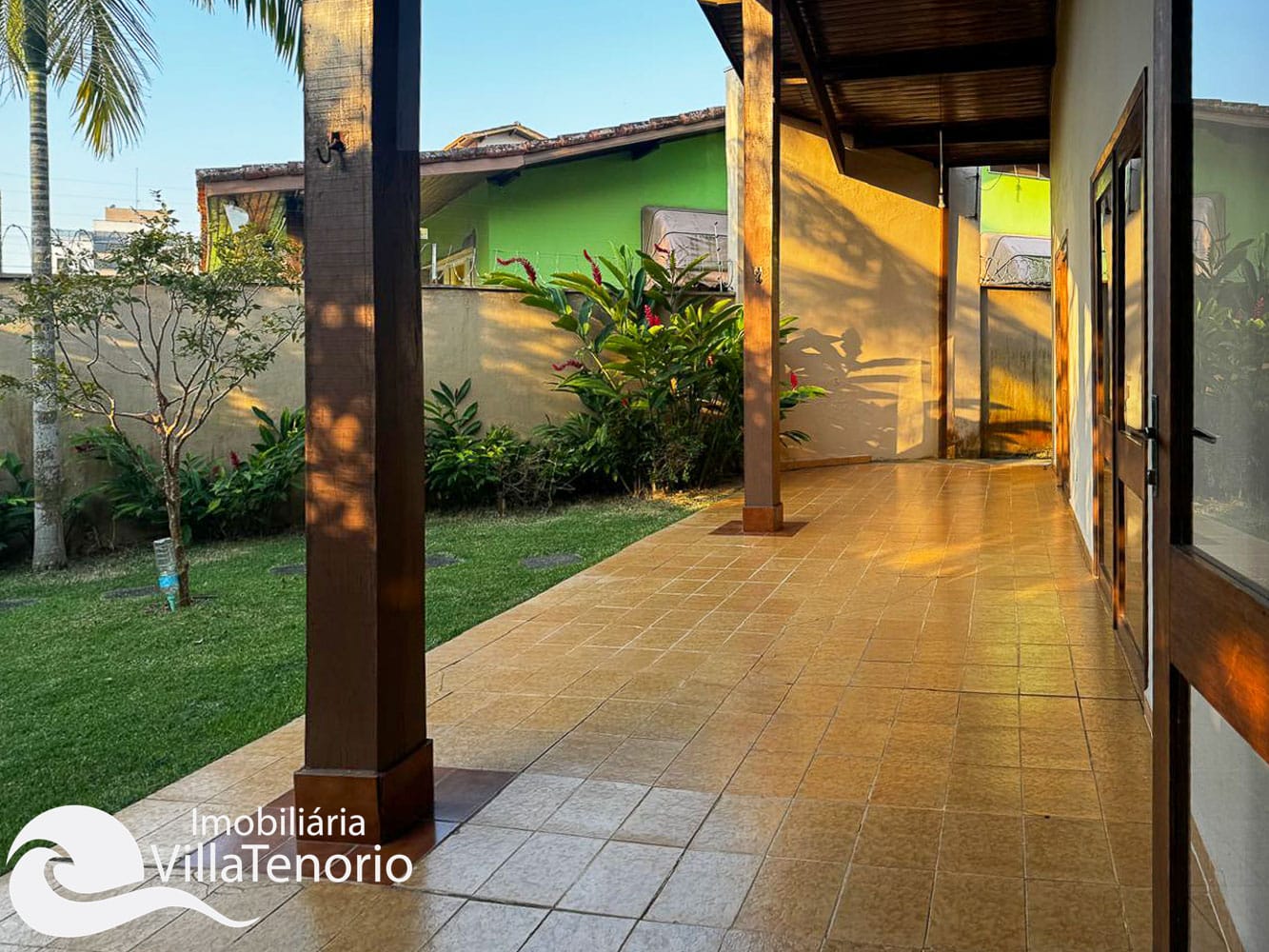 casa a venda na praia do Tenorio em Ubatuba - terreno de 450 m2 - apresentado pela Imobiliaria Villa Tenorio-9