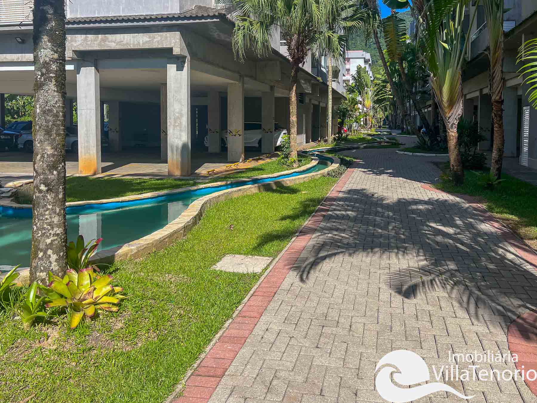 Apartamento a venda 2 quartos no condominio Passaredo no Pereque Açu em Ubatuba-4