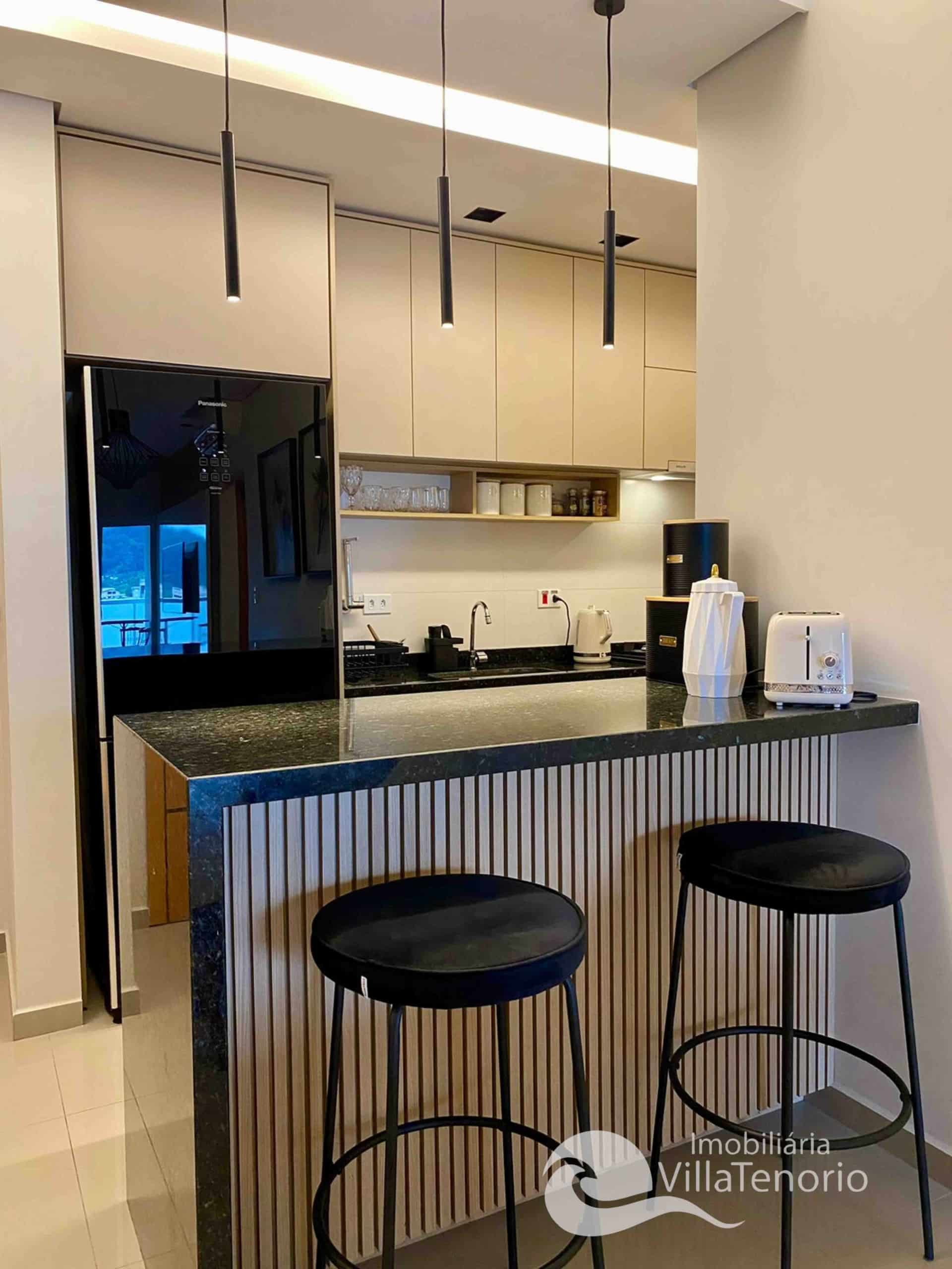 APARTAMENTO 2 DORMITÓRIOS CENTRO COMPLETO PARA AIBNB A VENDA EM UBATUBA IMOBILIÁRIA VILLA TENÓRIO-27