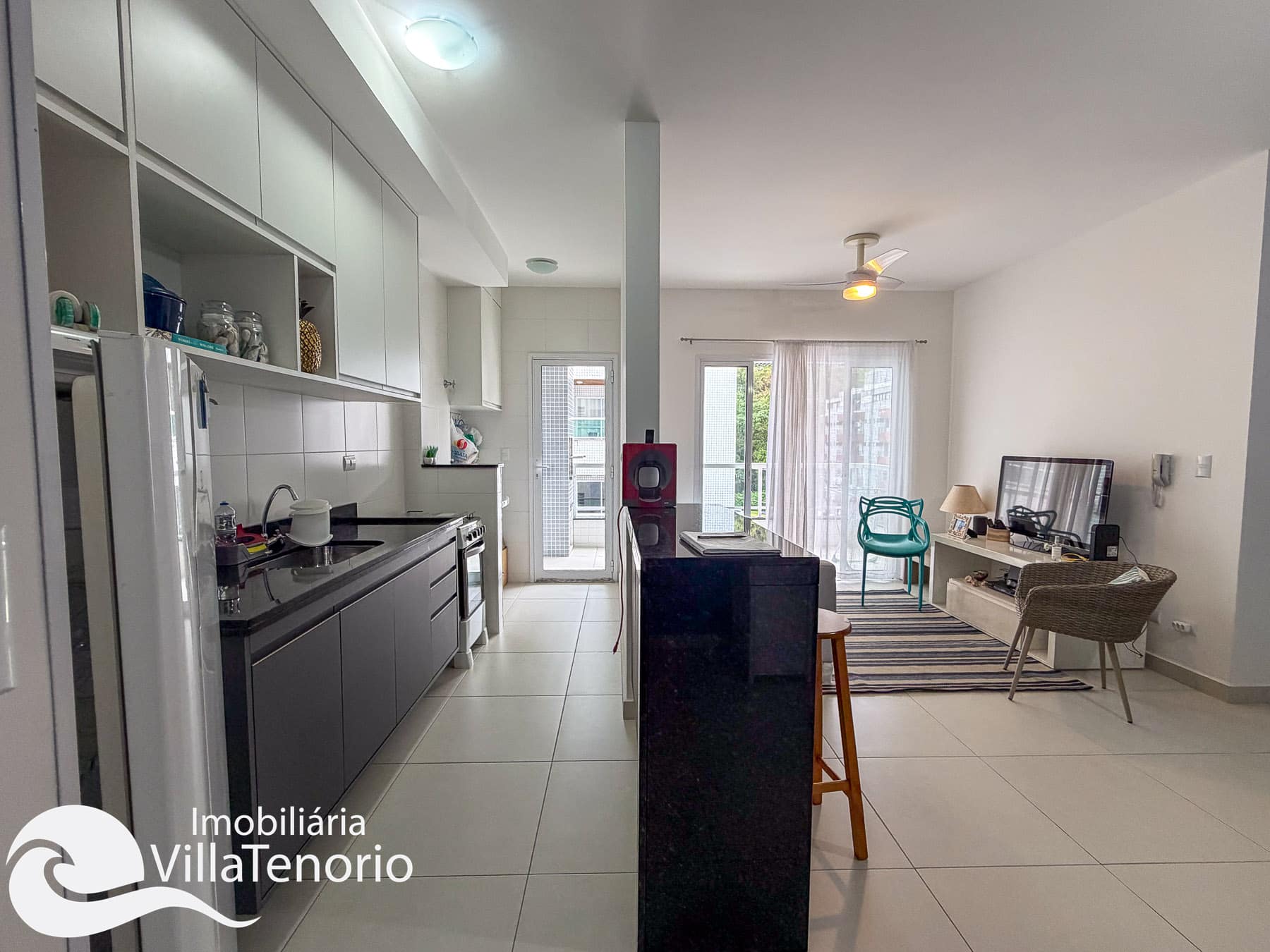 Apartamento a venda Praia das Toninhas 2 quartos sendo uma suite-4