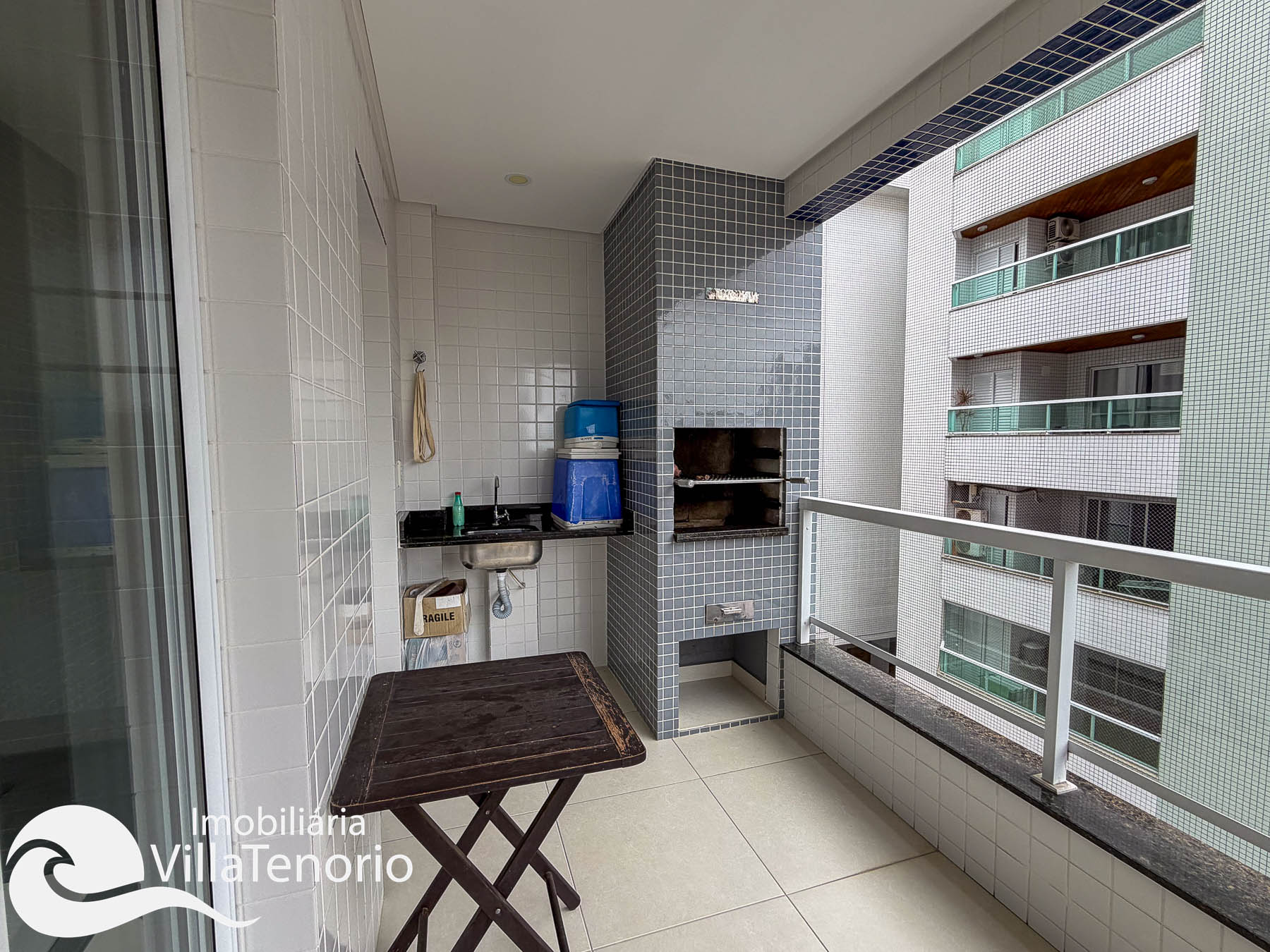 Apartamento a venda Praia das Toninhas 2 quartos sendo uma suite-6