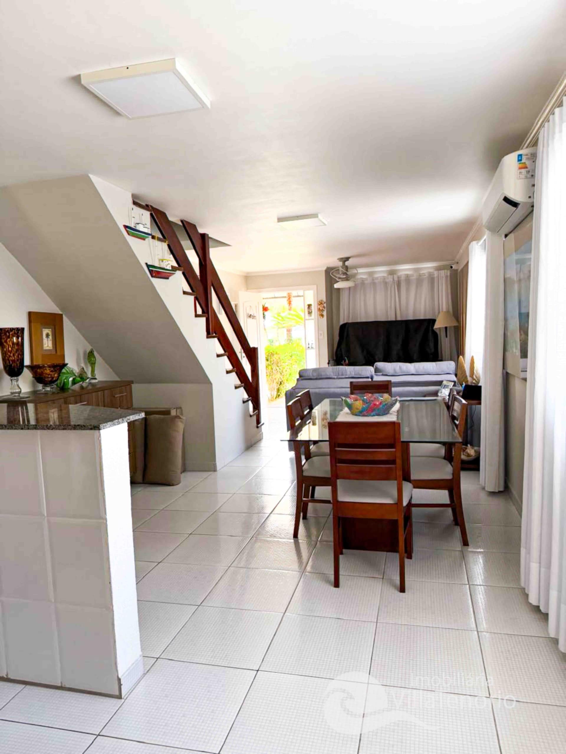 SOBRADO EM CONDOMINIO FECHADO 50M DA PRAIA GRANDE 3DORMITÓRIOS INVESTIMENTO IMOBILIÁRIO VILLA TENOÓRIO UBATUBA LITORAL NORTE DE UBATUBA -15