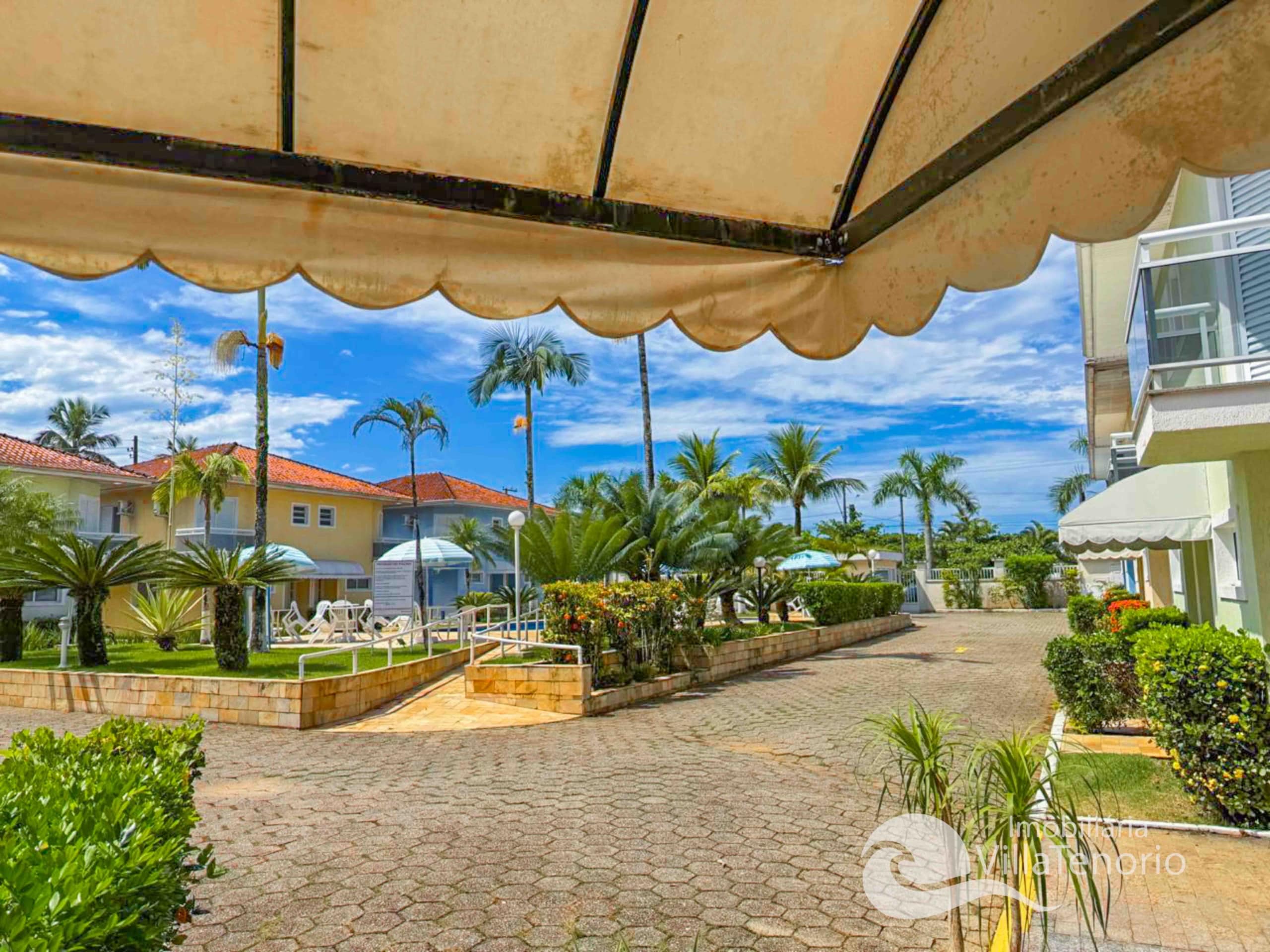 SOBRADO EM CONDOMINIO FECHADO 50M DA PRAIA GRANDE 3DORMITÓRIOS INVESTIMENTO IMOBILIÁRIO VILLA TENOÓRIO UBATUBA LITORAL NORTE DE UBATUBA -22