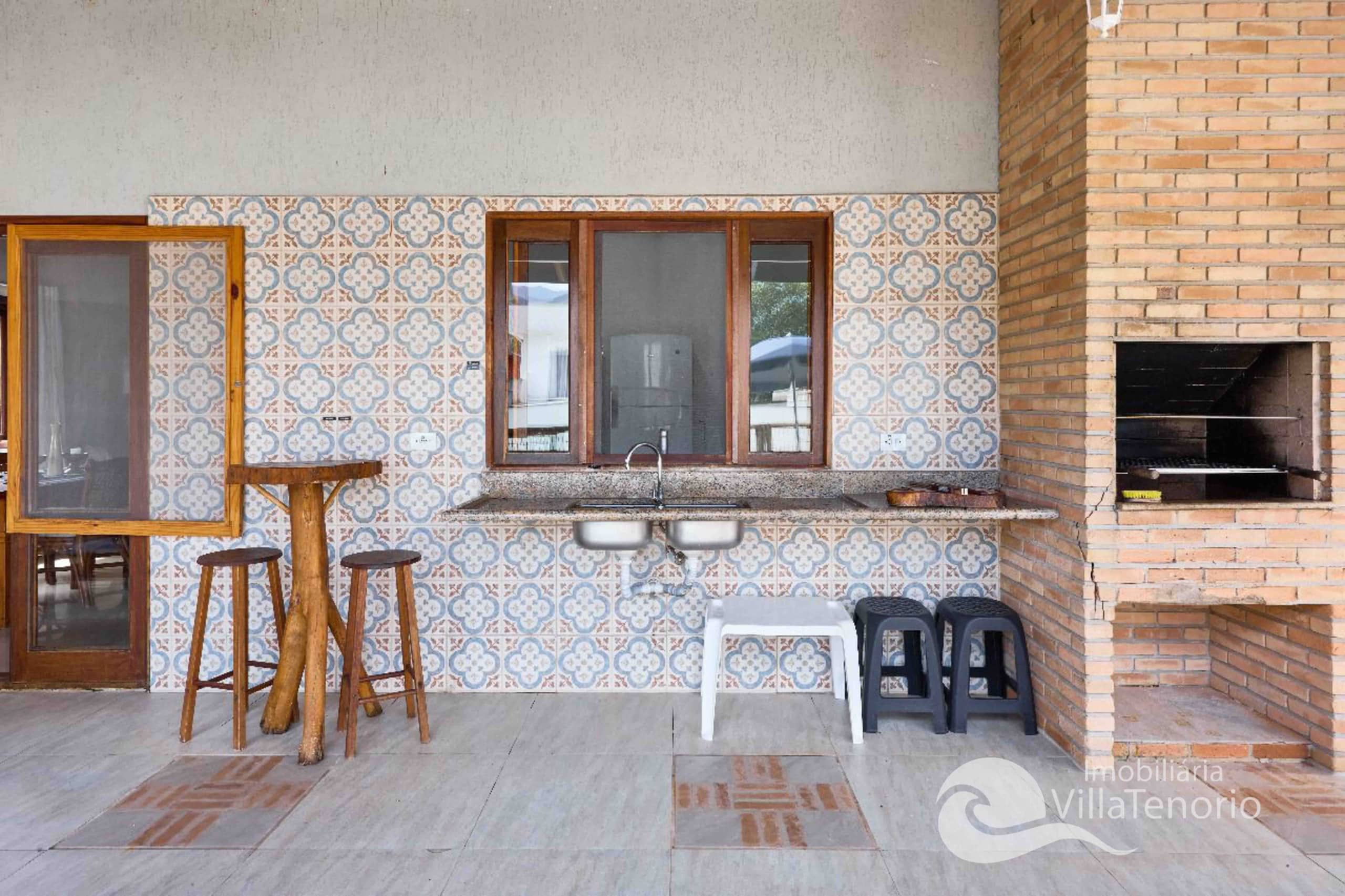 casa em condominio fechado em ubatuba litoral norte de são paulo imobiliária villa tenório casa a venda-19