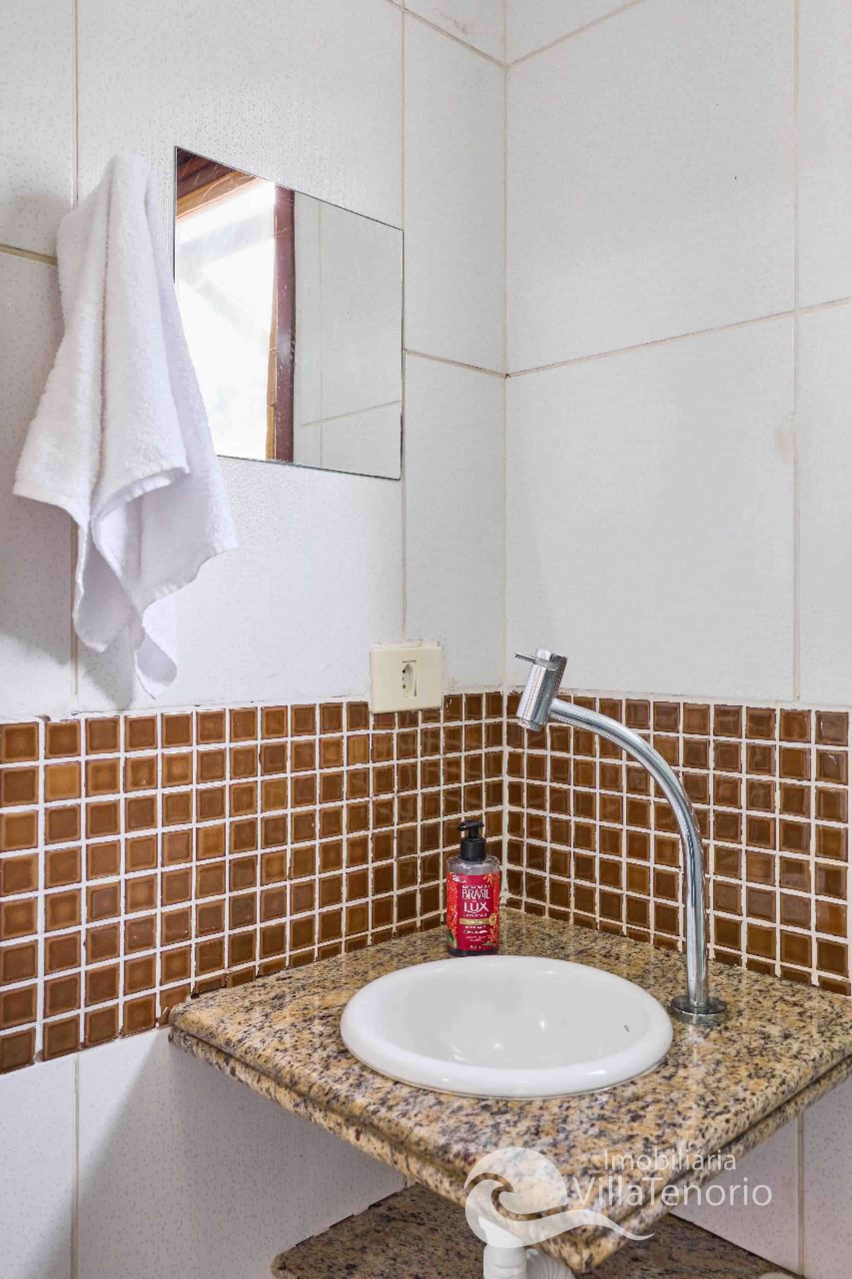 casa em condominio fechado em ubatuba litoral norte de são paulo imobiliária villa tenório casa a venda-57