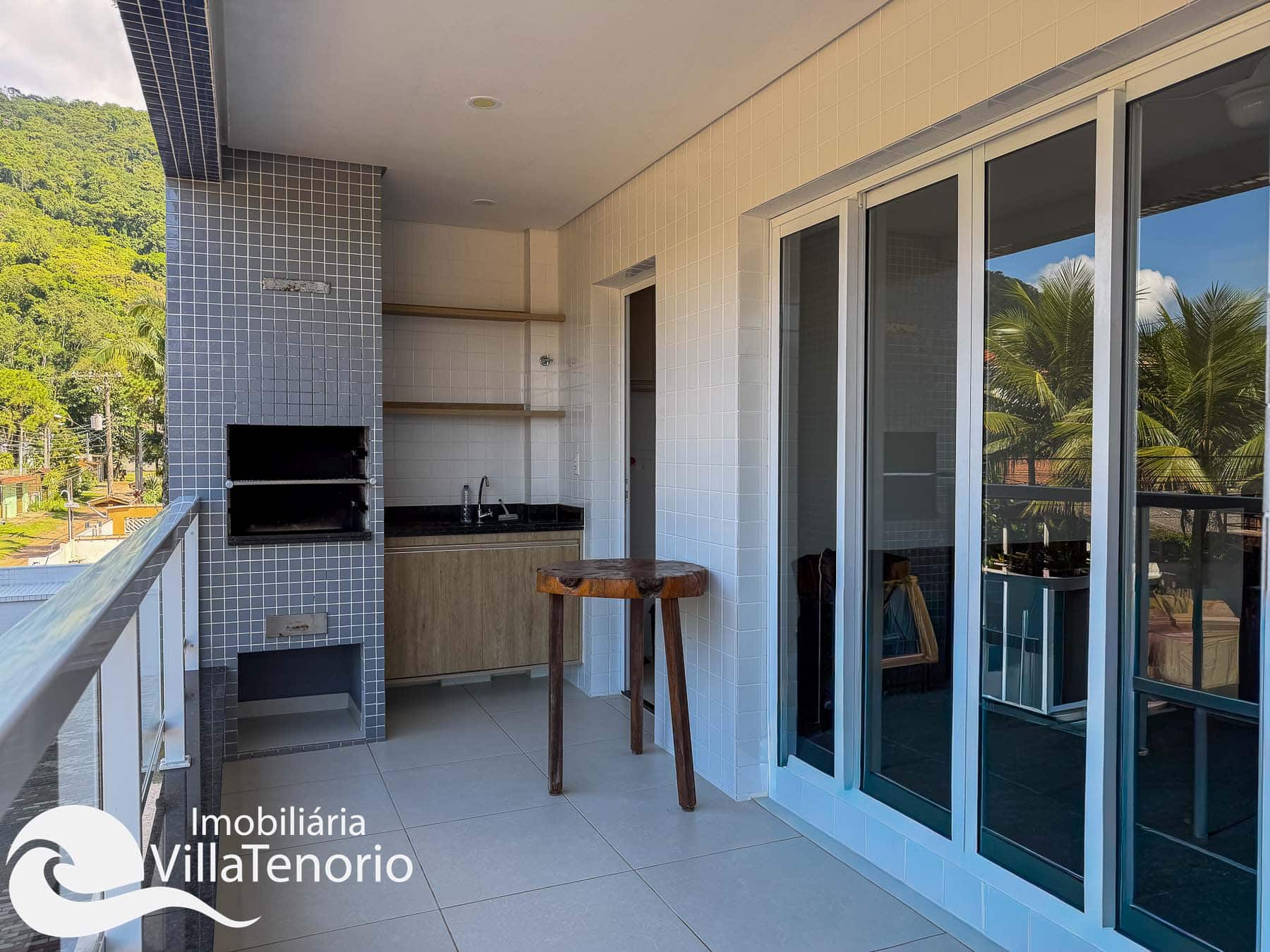 Apartamento a venda Praia das Toninhas 3 quartos sendo uma suite-16
